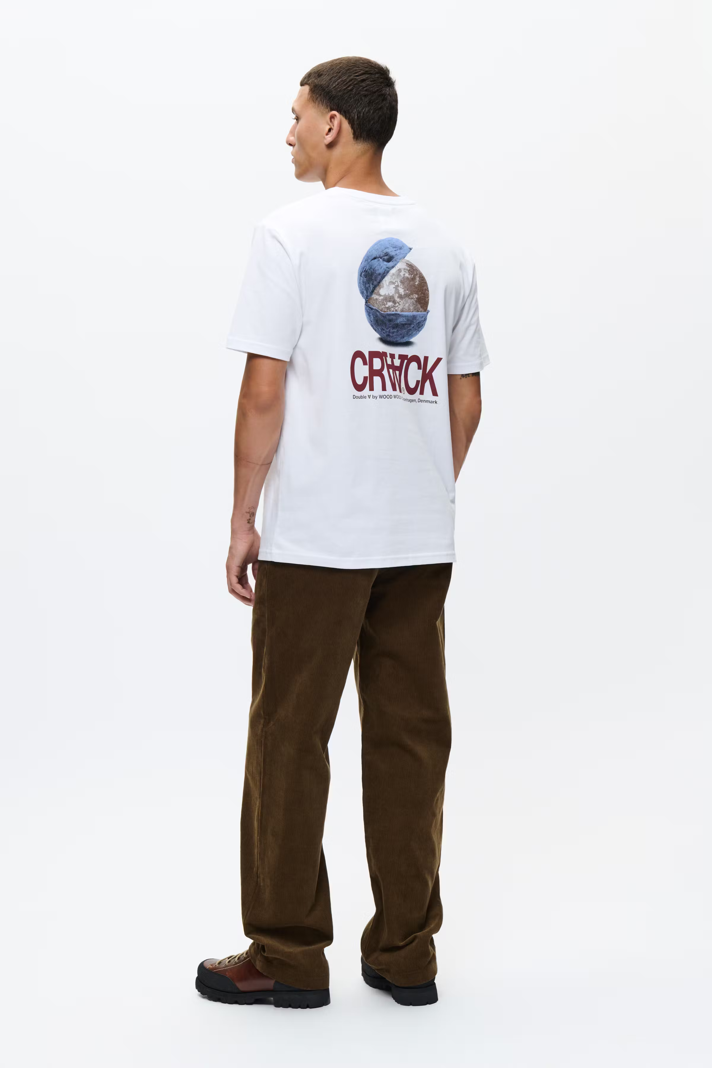 WWAce T-shirt LOOKBOOK BACK 30251844-110601