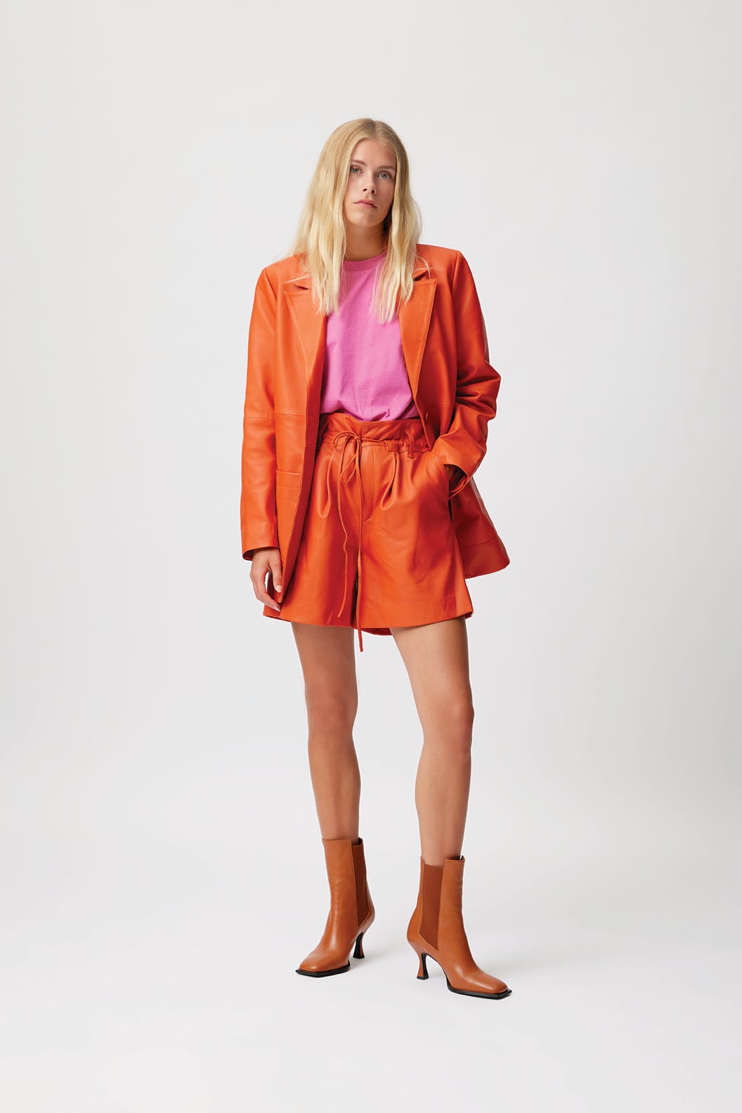 RondaGZ Lederblazer LOOKBOOK FRONT 10906098-181559