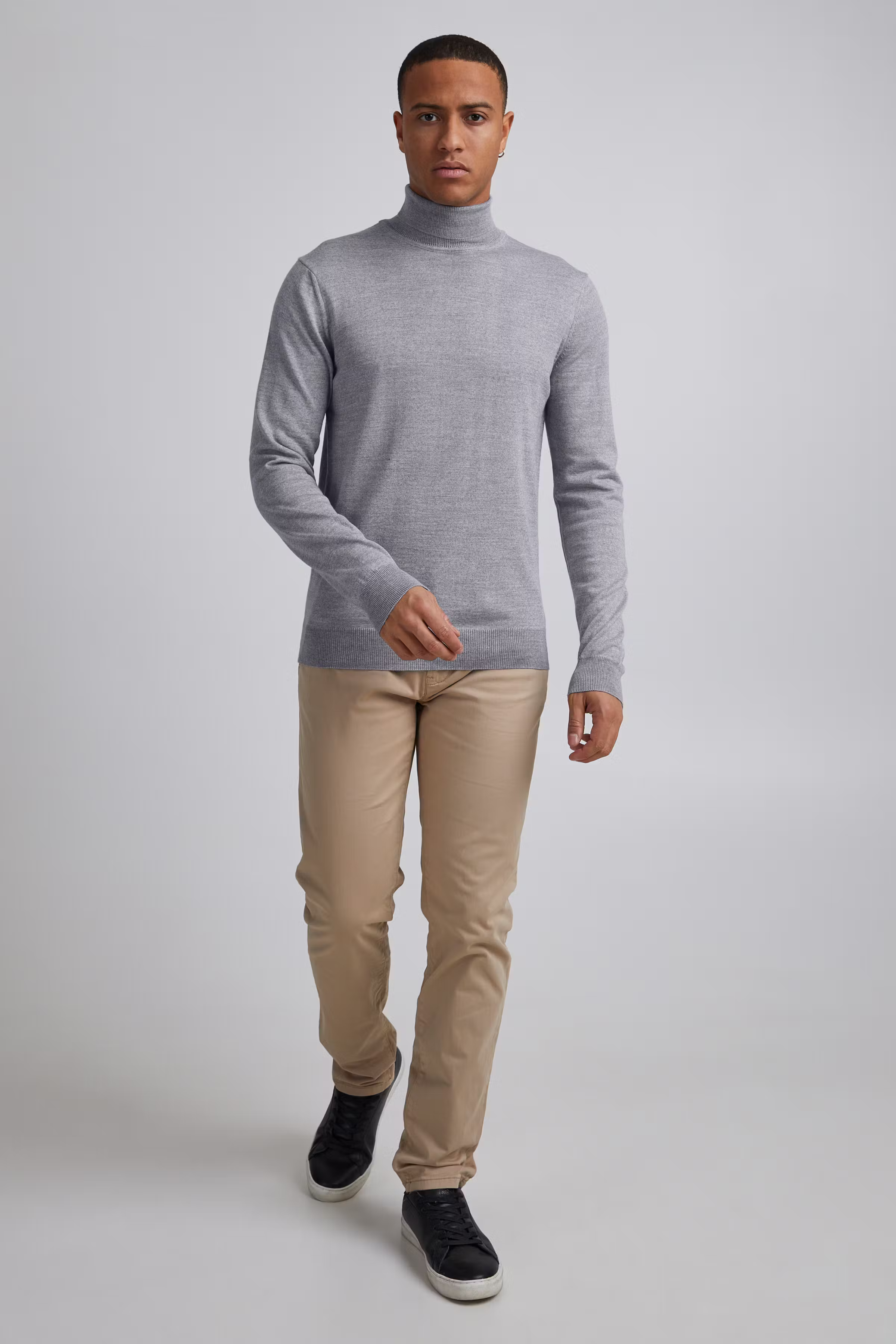 Knitted pullover LOOKBOOK FRONT 501483-50813