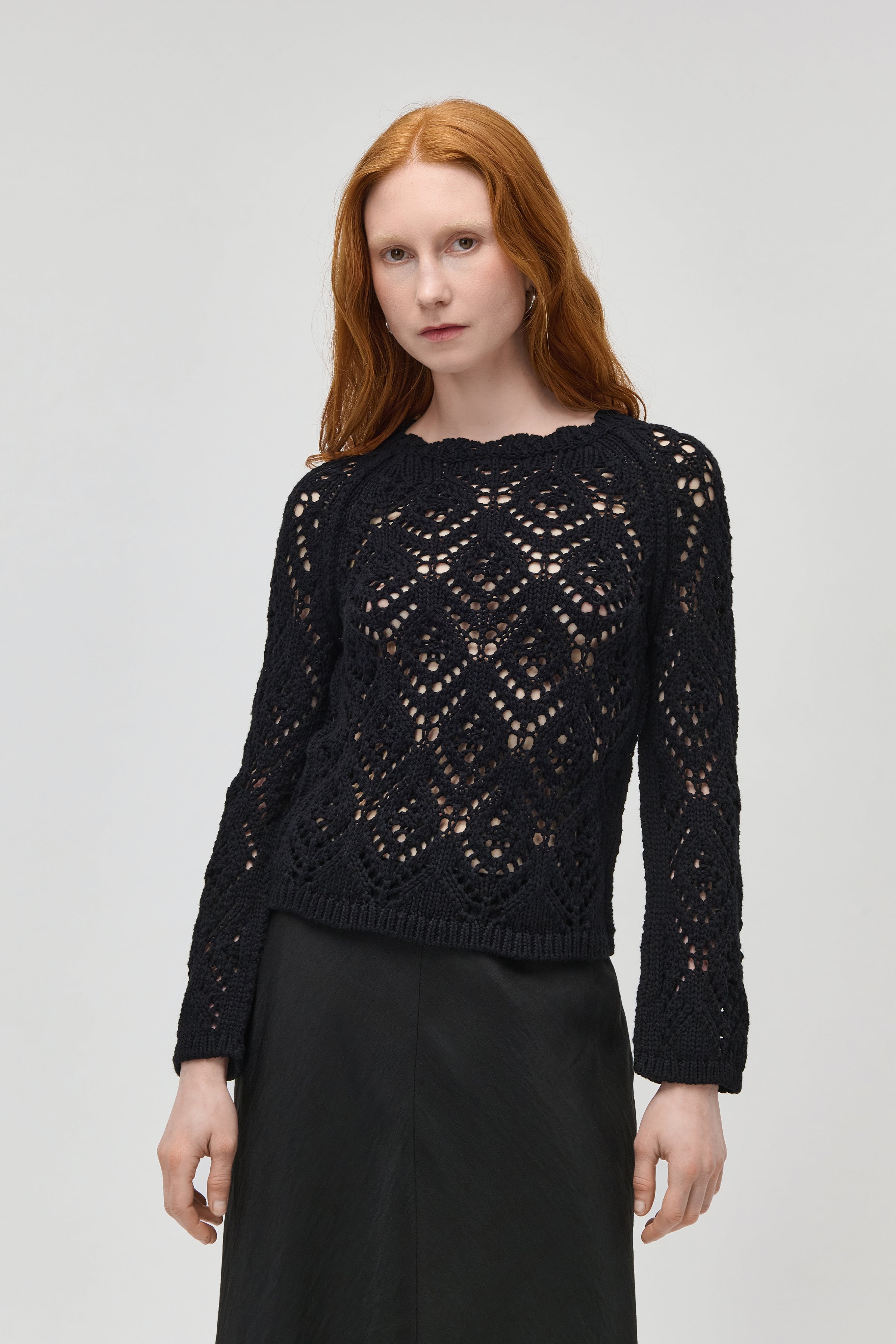 FIBY Pullover LOOKBOOK FRONT 30600605-BK999