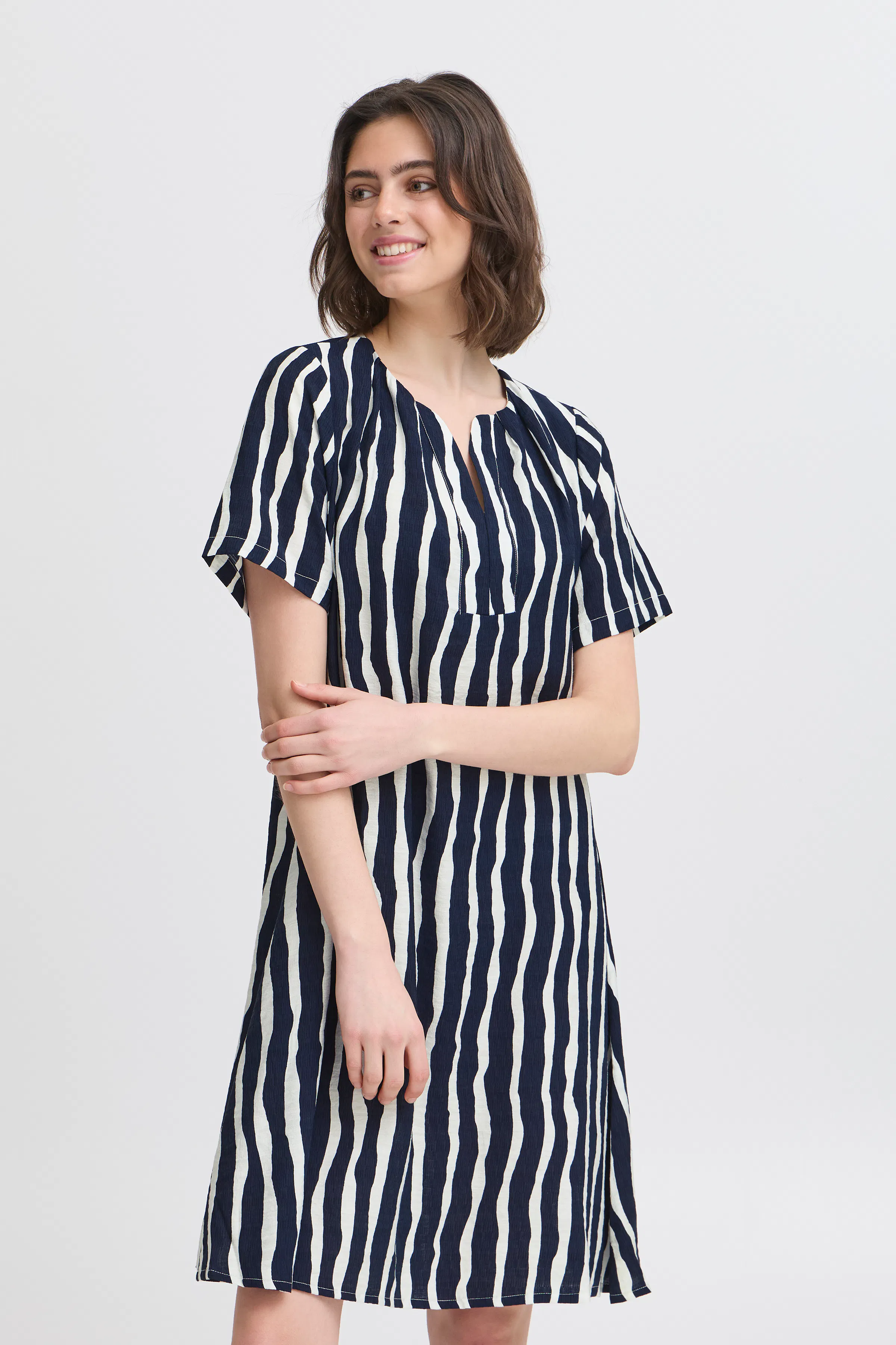 FRARIANA Kjole LOOKBOOK FRONT 20615789-205153