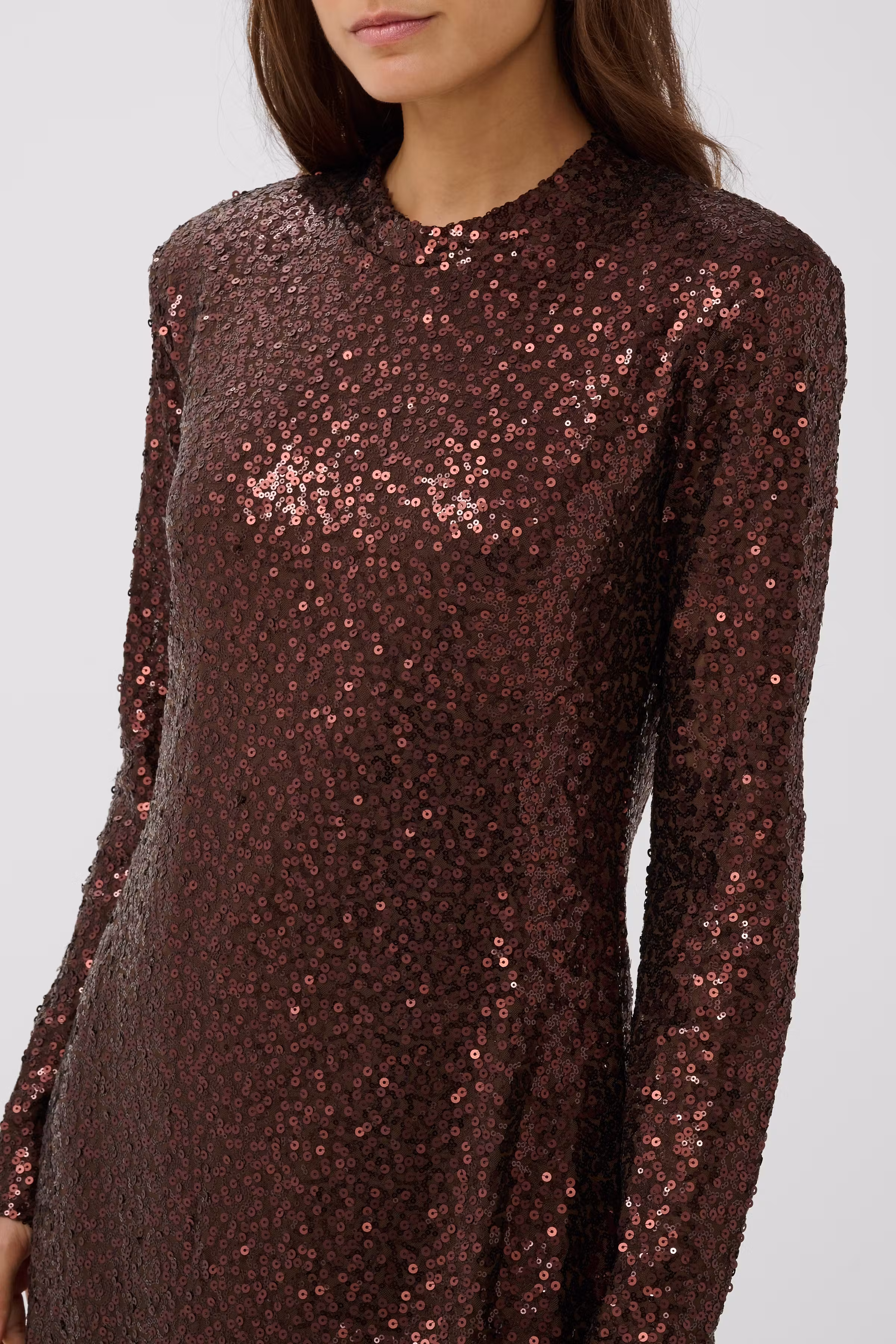 CUNYNNA Kjole LOOKBOOK DETAIL 50114027-190915