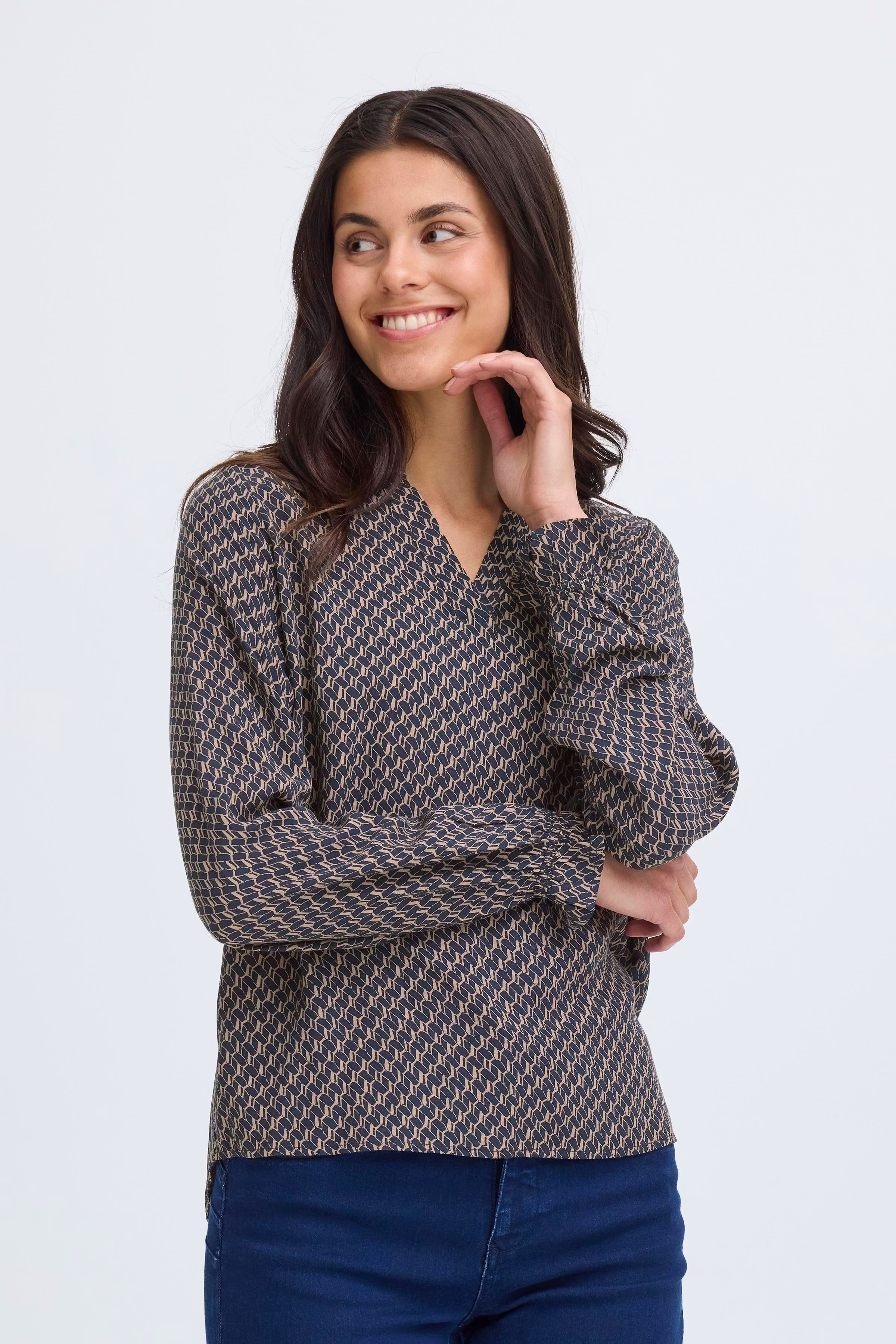 FRFLOWY Bluse LOOKBOOK FRONT 20614106-205343