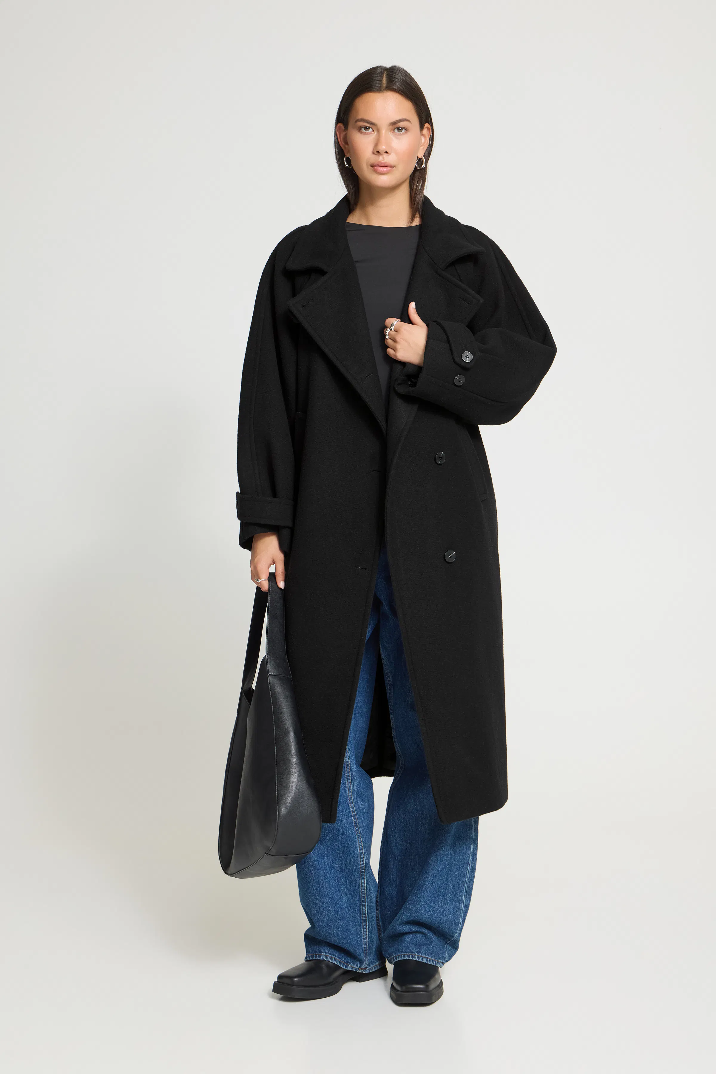IHGAZIVA Oberbekleidung LOOKBOOK FRONT 20121199-194008