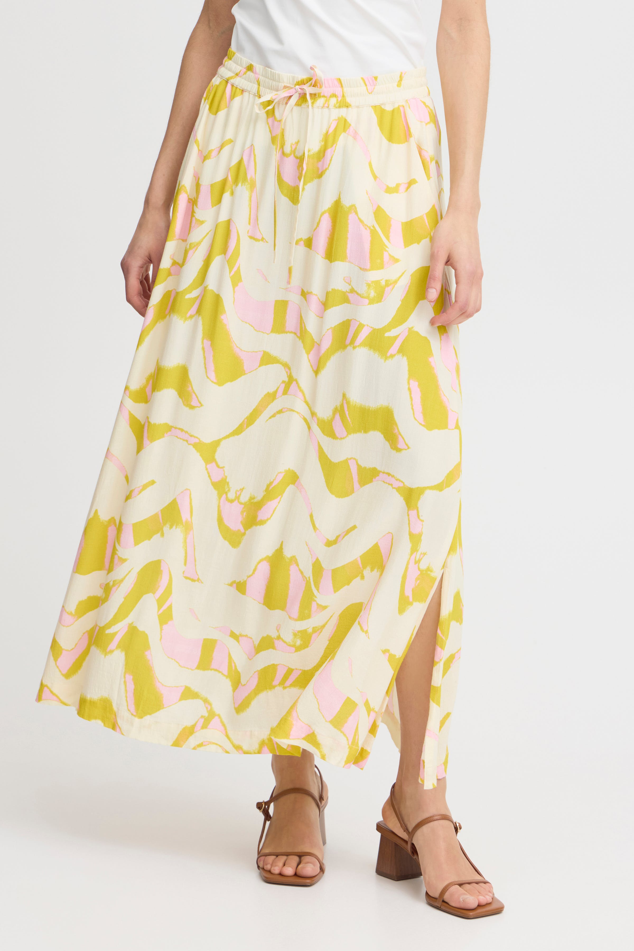 FRWAVE Kjol LOOKBOOK FRONT 20613831-203086