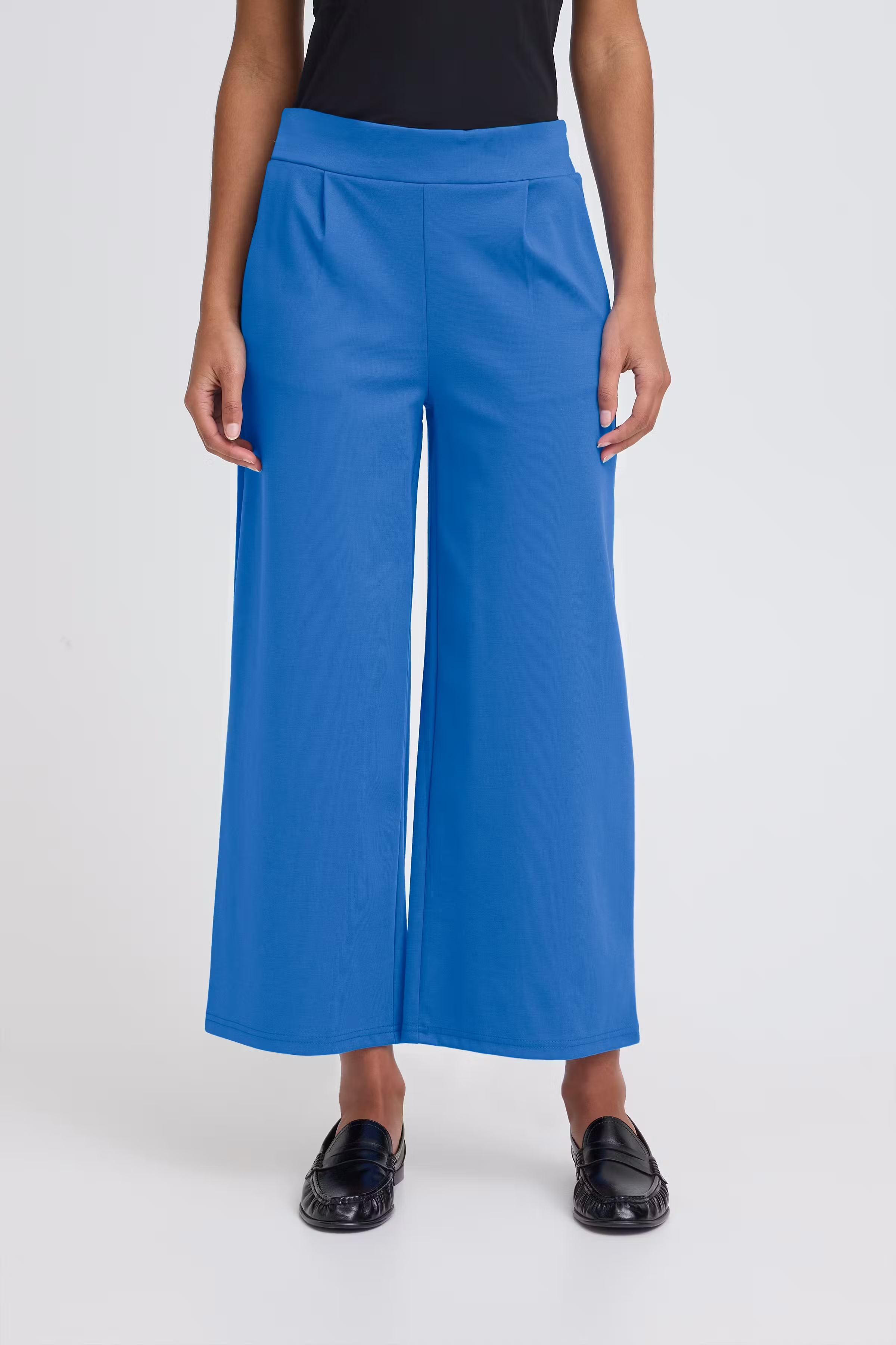 IHKATE WIDE Bukser LOOKBOOK FRONT 20116301-184048