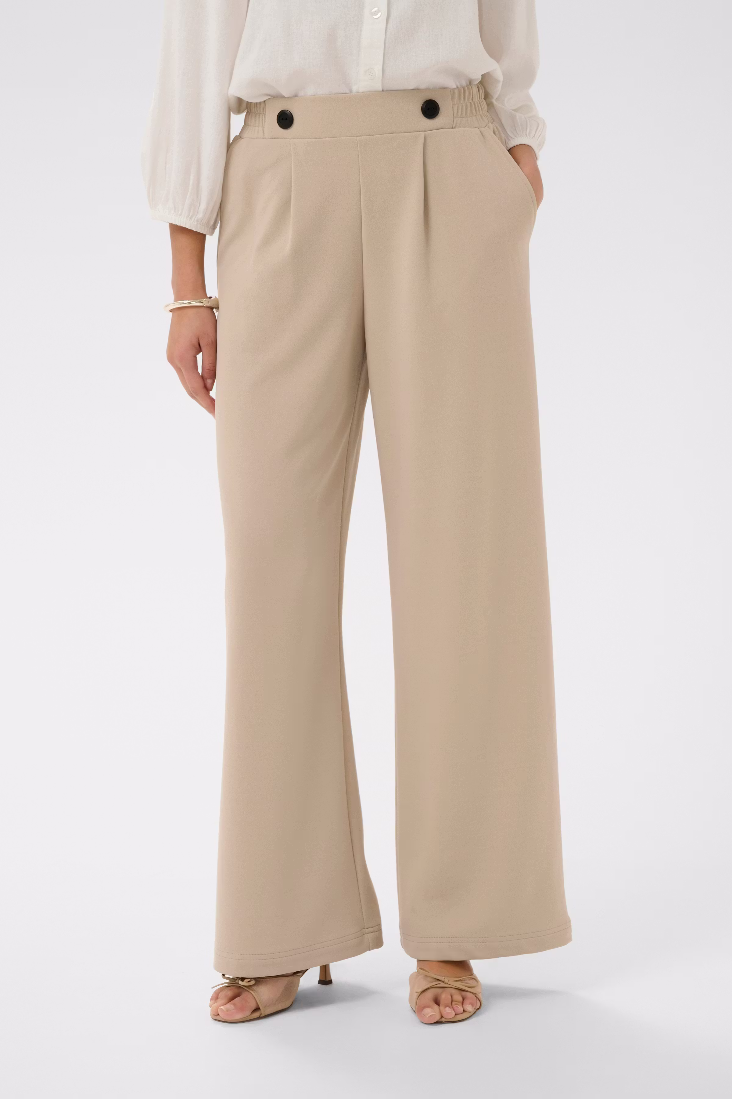 KAphoebe Byxor LOOKBOOK FRONT 10511095-151305