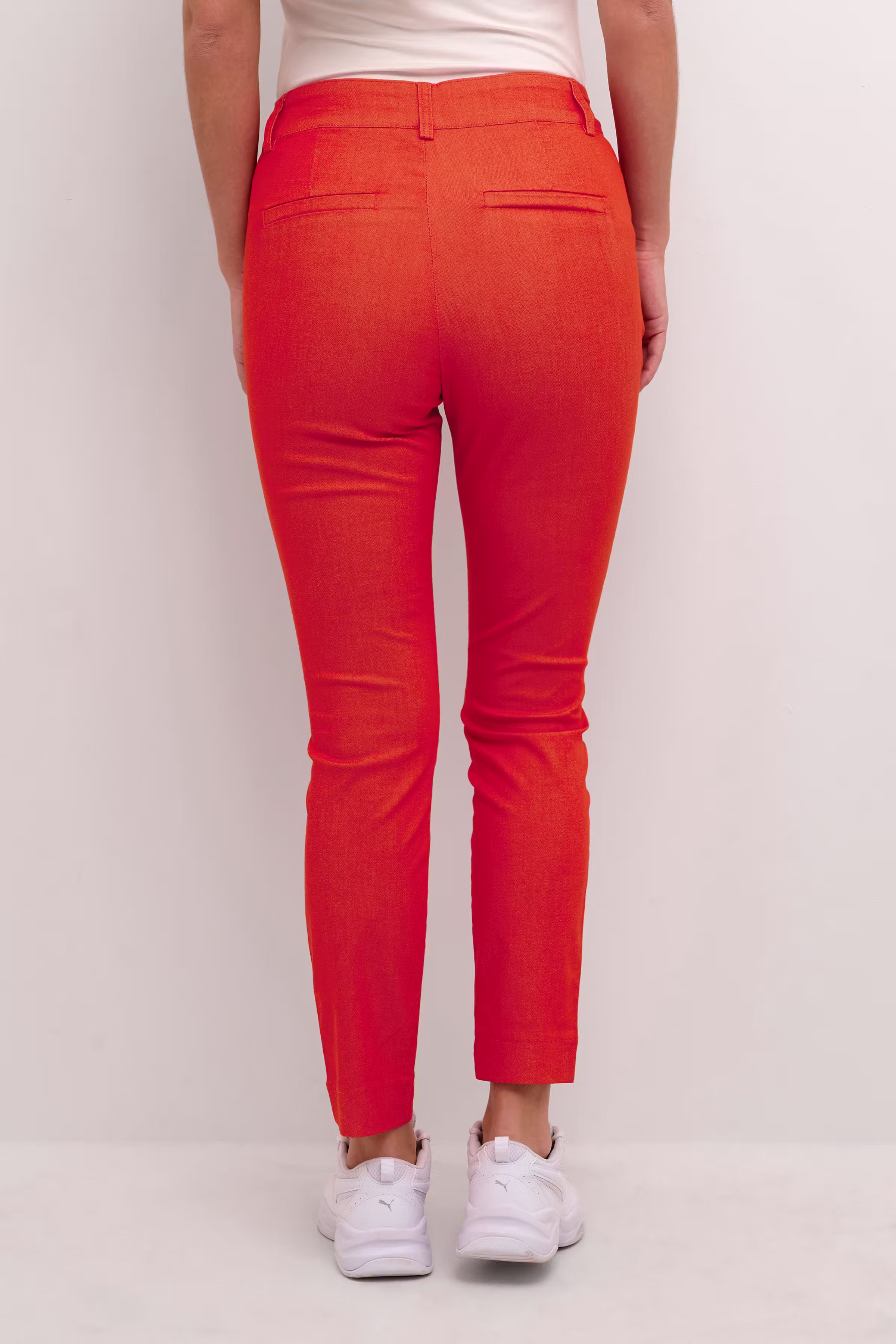 KAlea Bukser LOOKBOOK BACK 10505191-181664