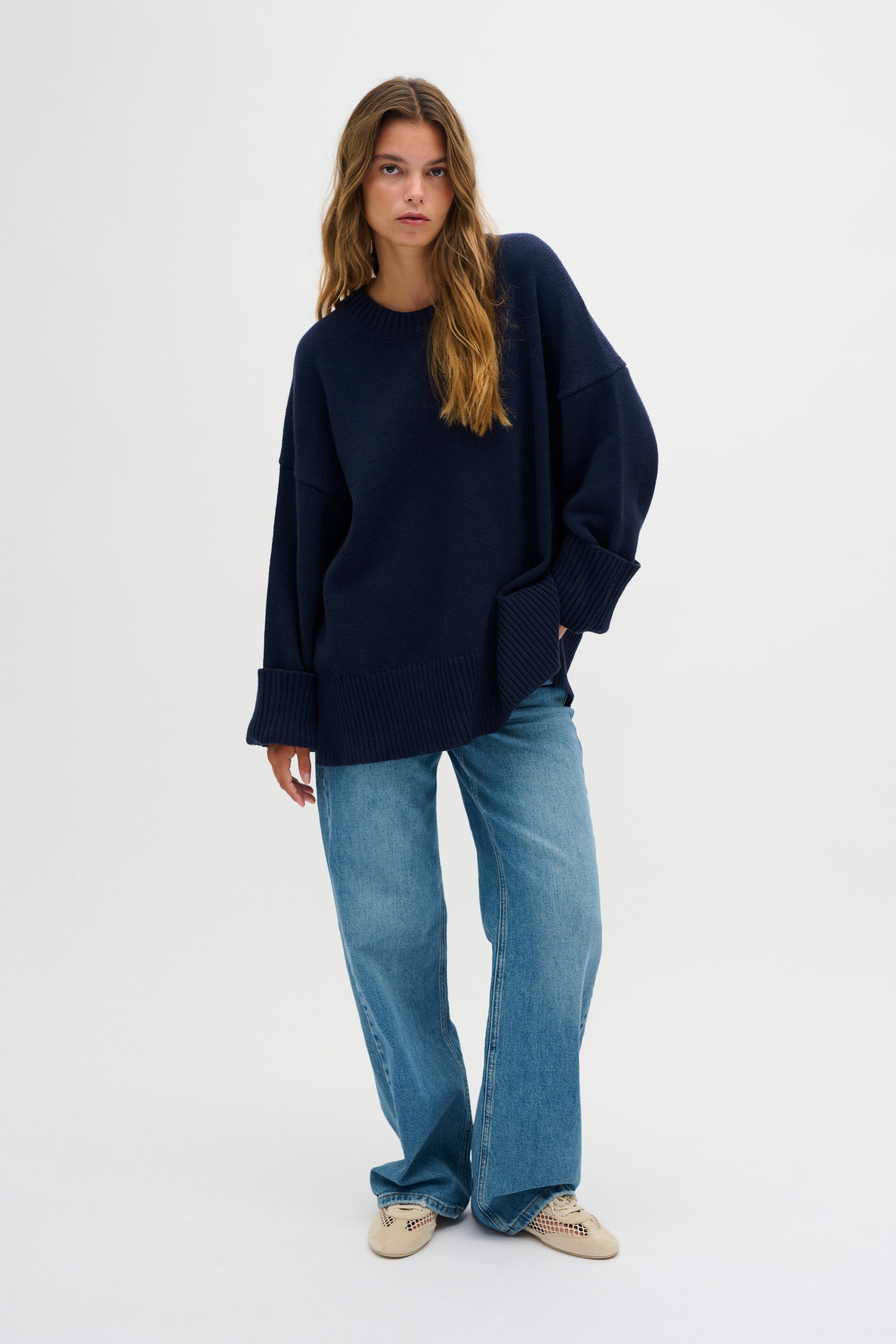 CopenhagenMW Crewneck LOOKBOOK FRONT 10704984-107018