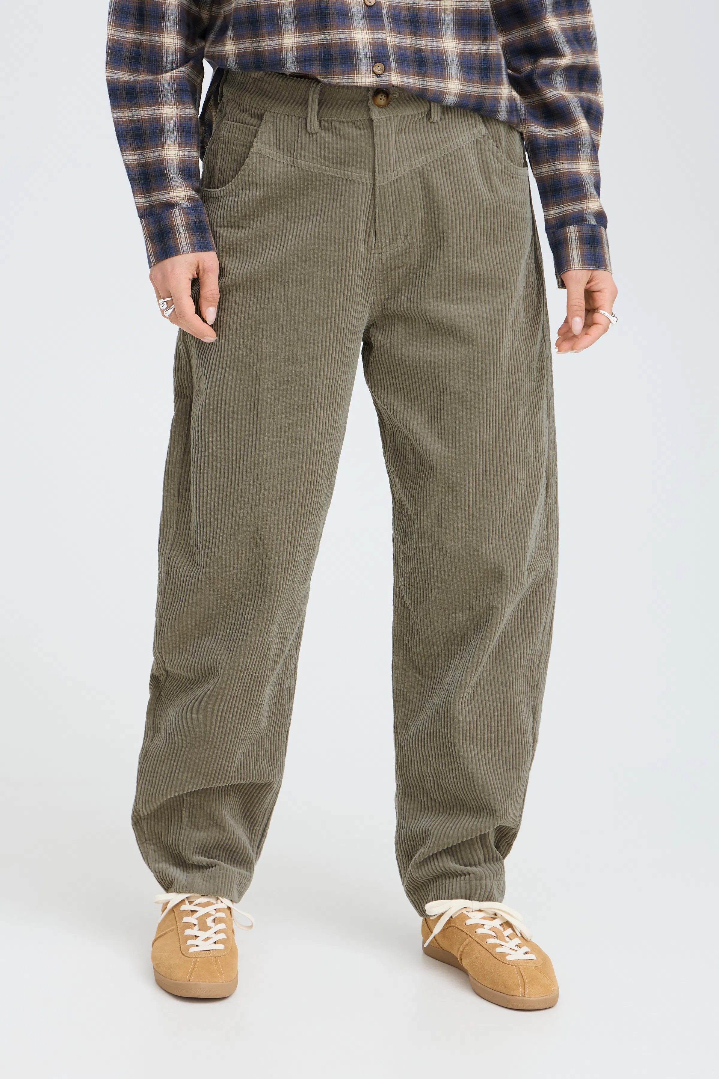 PZESSY Broek LOOKBOOK FRONT 50210724-170613