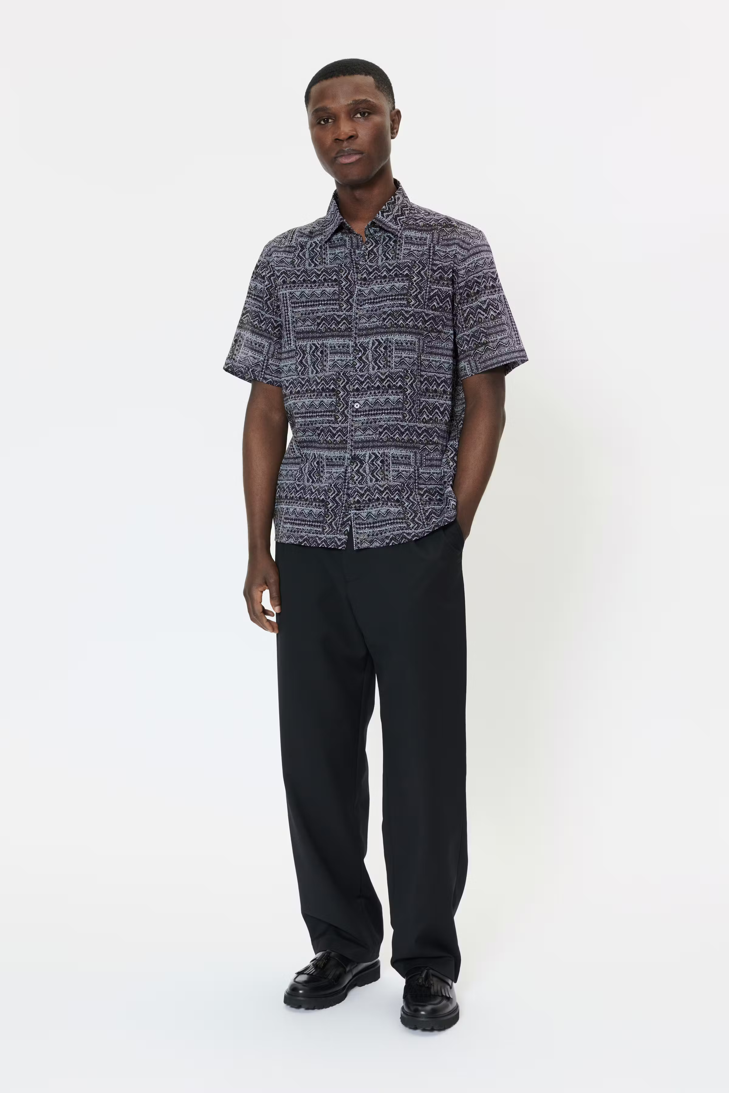MAklampo Shirt LOOKBOOK FRONT 30208875-194111