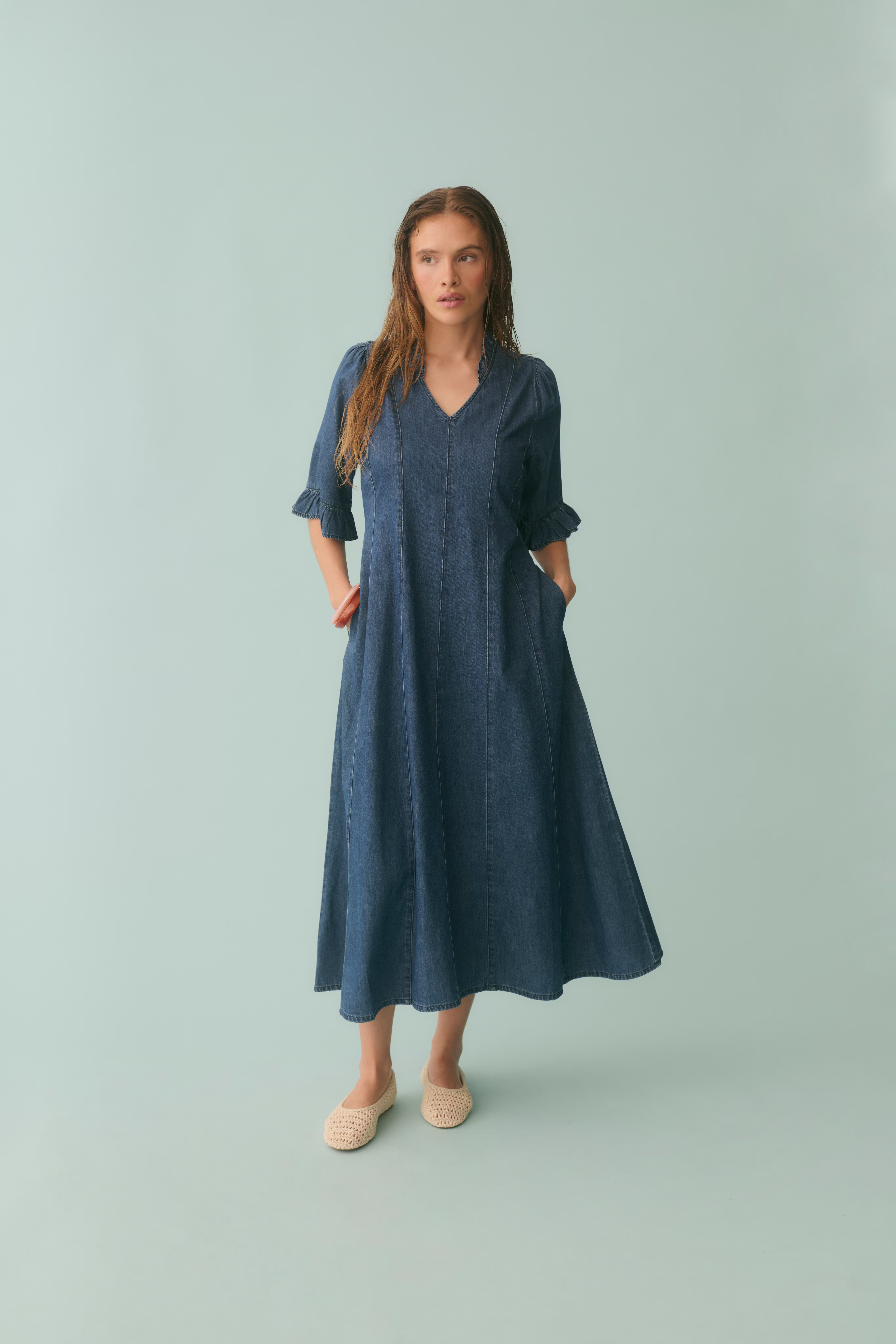 CUmaxy Kjole LOOKBOOK FRONT 50113347-500029