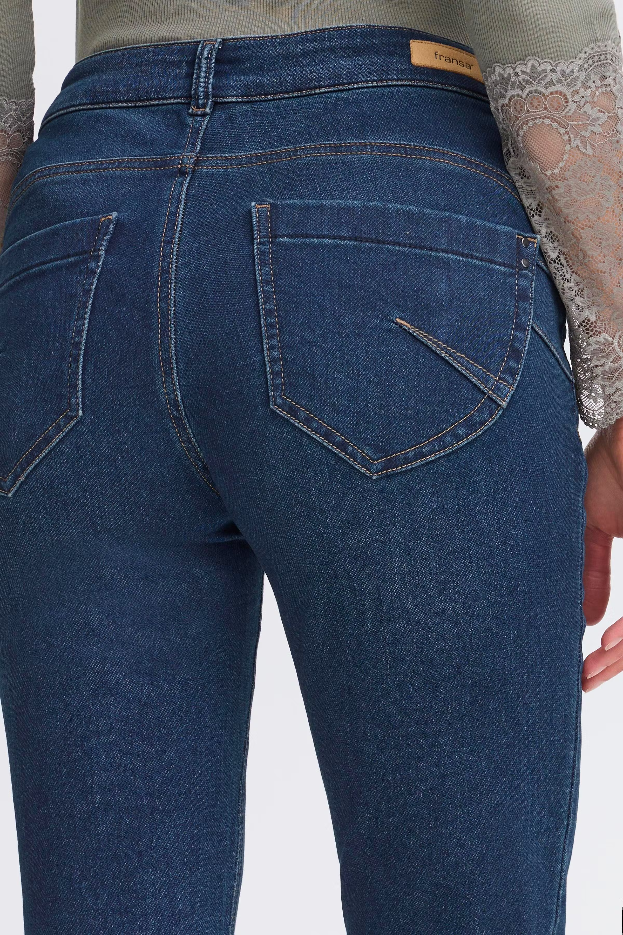 FRVILJA Jeans LOOKBOOK DETAIL 20614669-200070