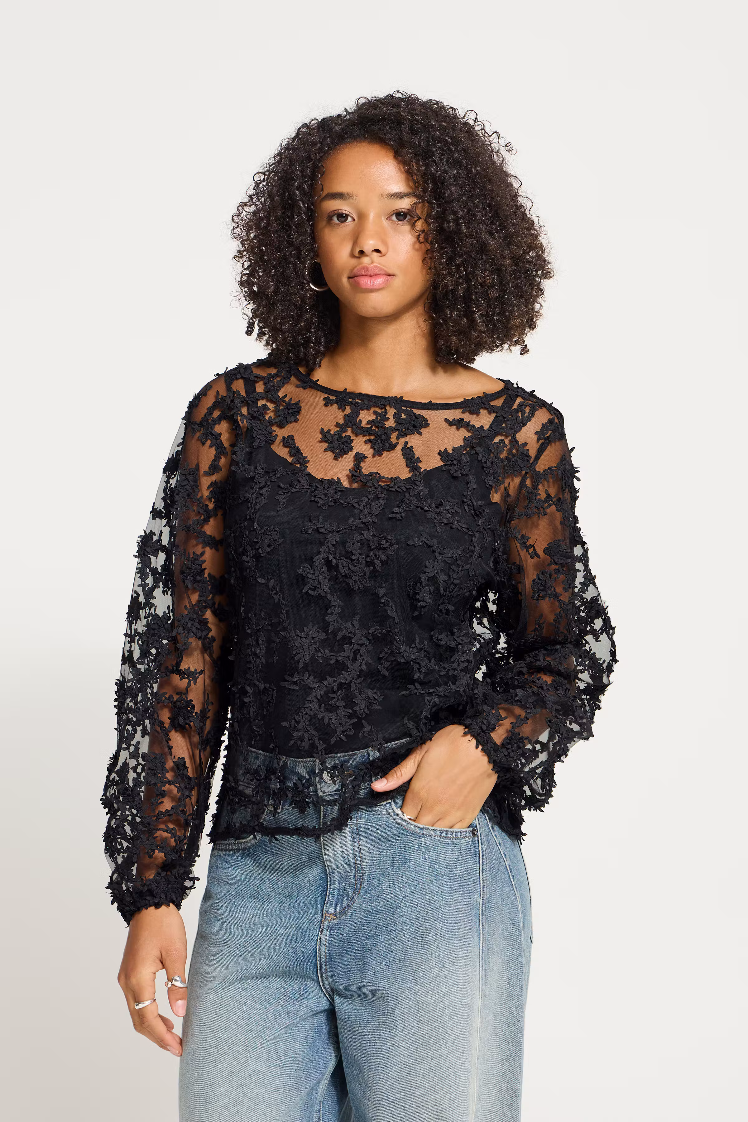 IHBALKI Blouse LOOKBOOK FRONT 20127044-194008
