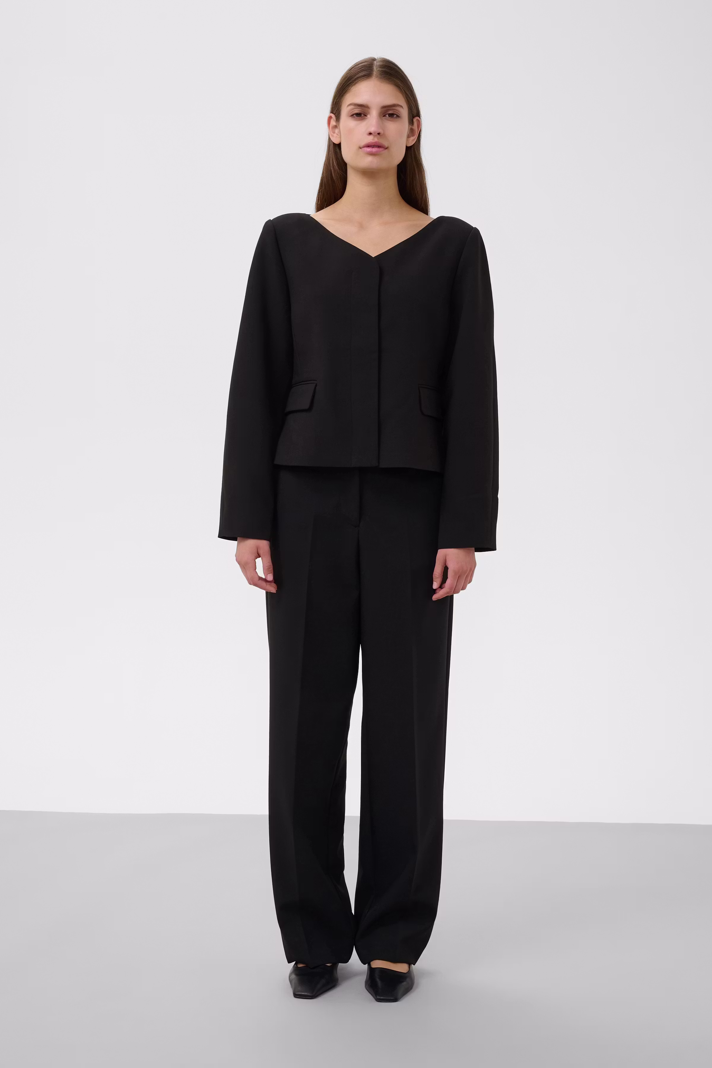 SLCorinne Blazer LOOKBOOK FRONT 30409796-194008