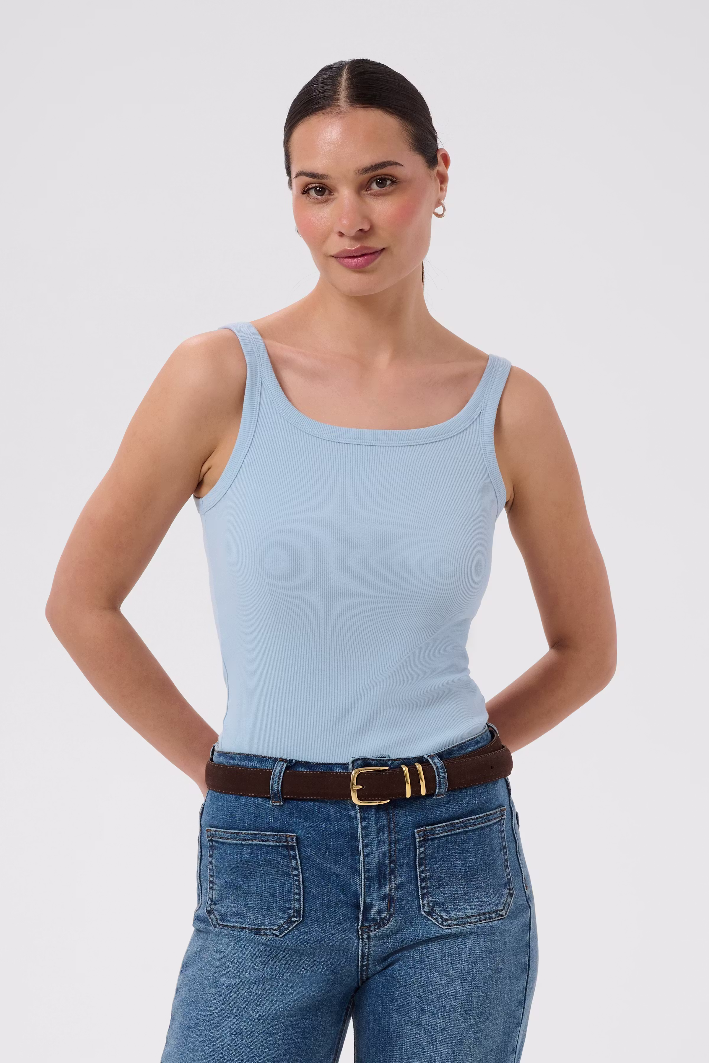 KAcarna Top LOOKBOOK FRONT 10507348-154008