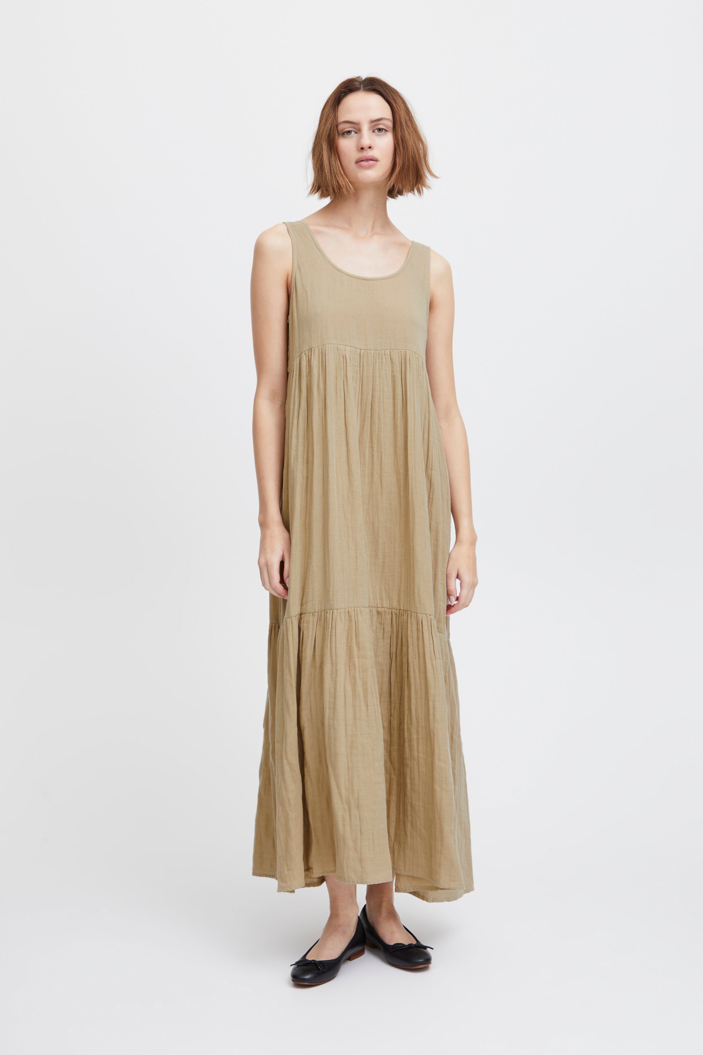 IAFOXA Kjole LOOKBOOK FRONT 20117065-151308