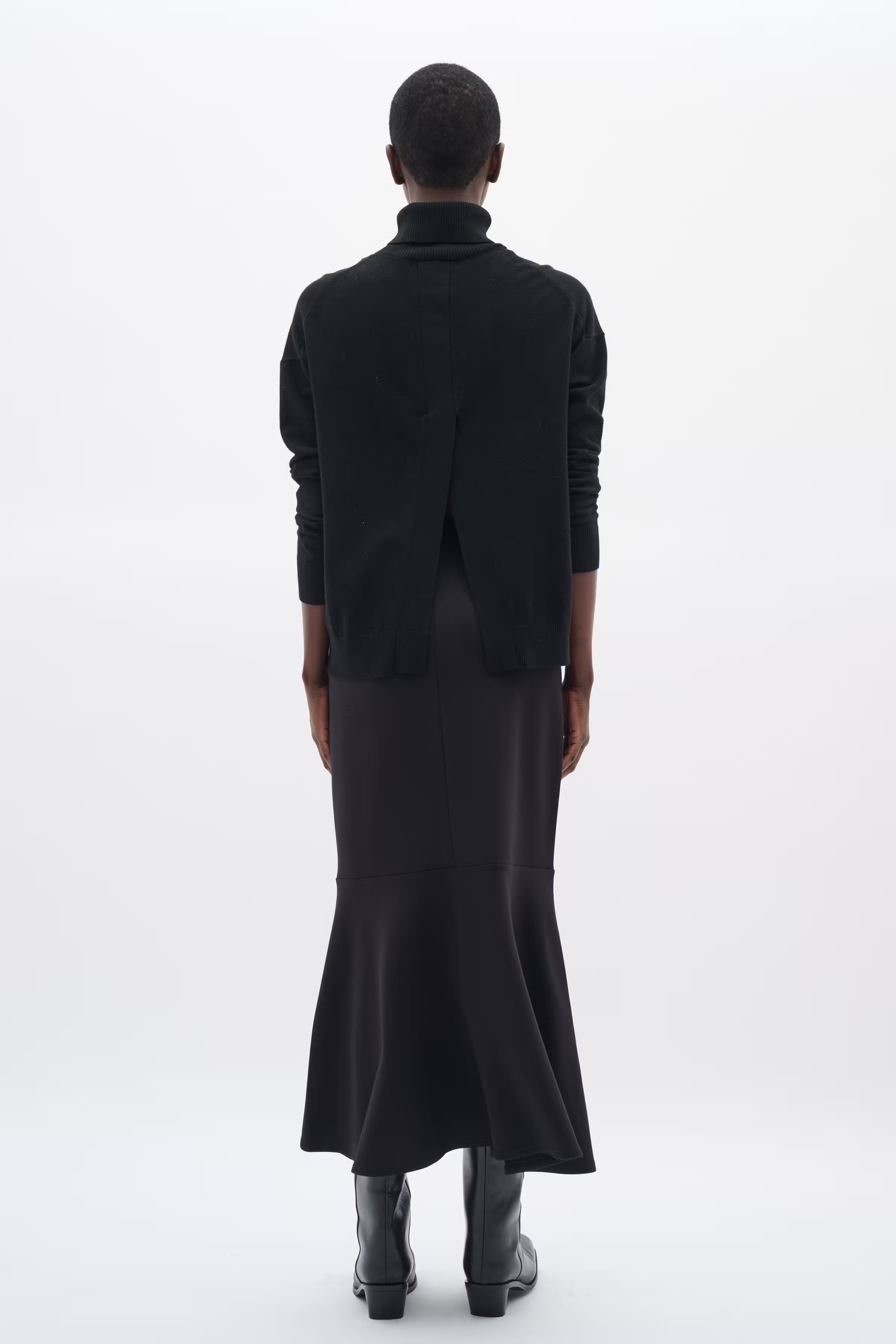 GidaIW Vincent Skirt LOOKBOOK BACK 30110947-194008