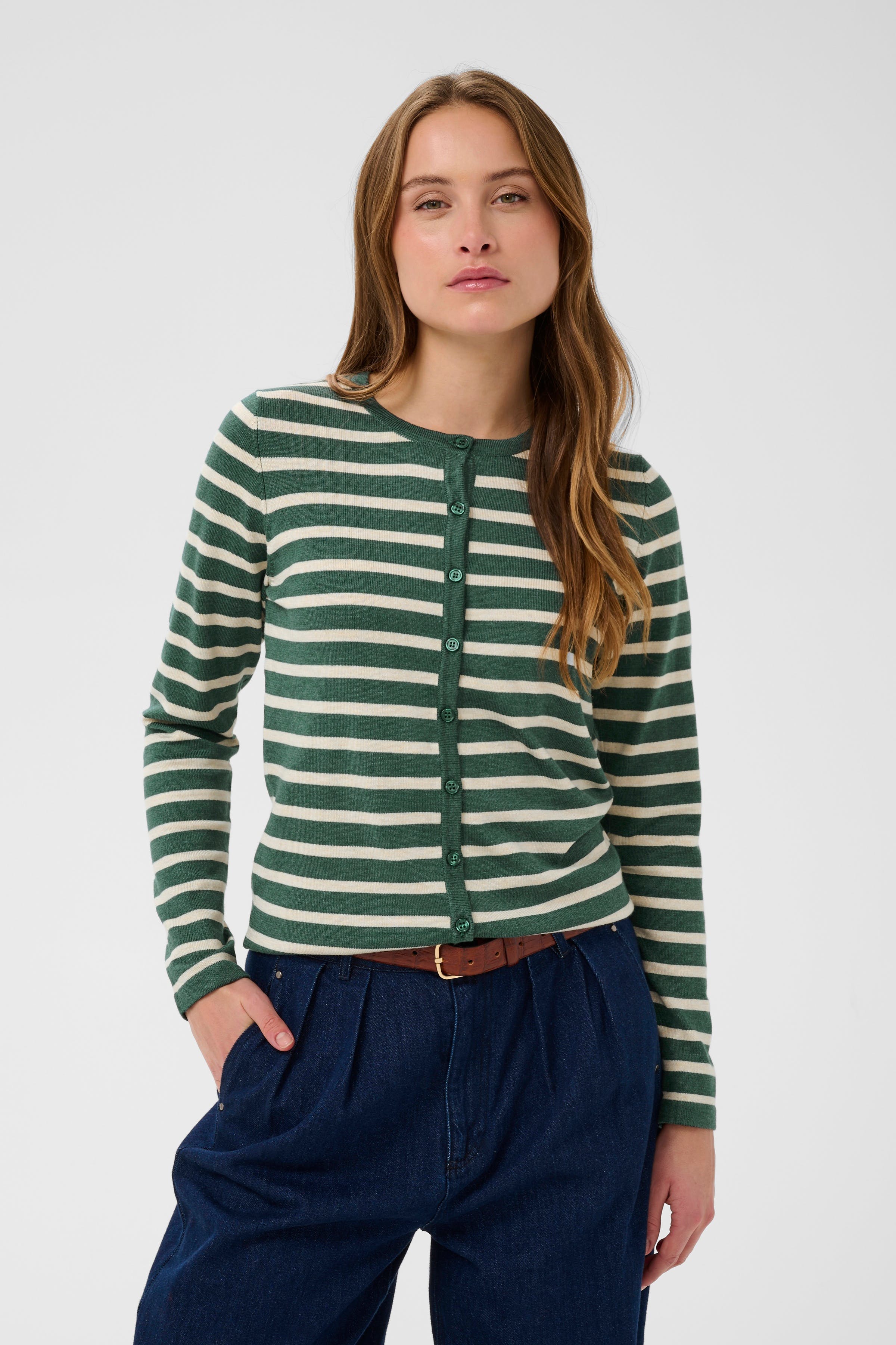 MilaSZ Cardigan LOOKBOOK FRONT 30513767-304172