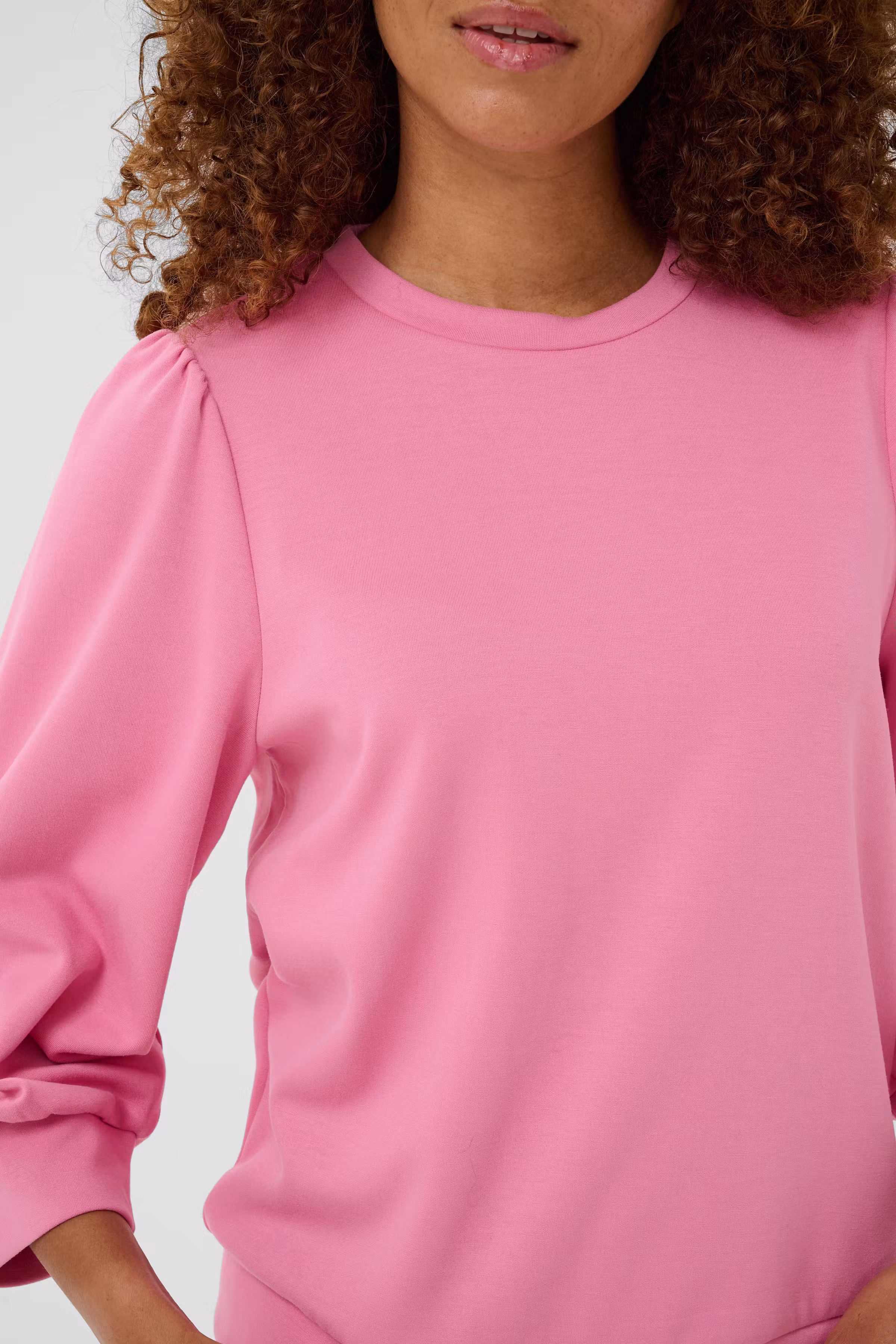 KAannie Sweatshirt LOOKBOOK DETAIL 10511348-161715