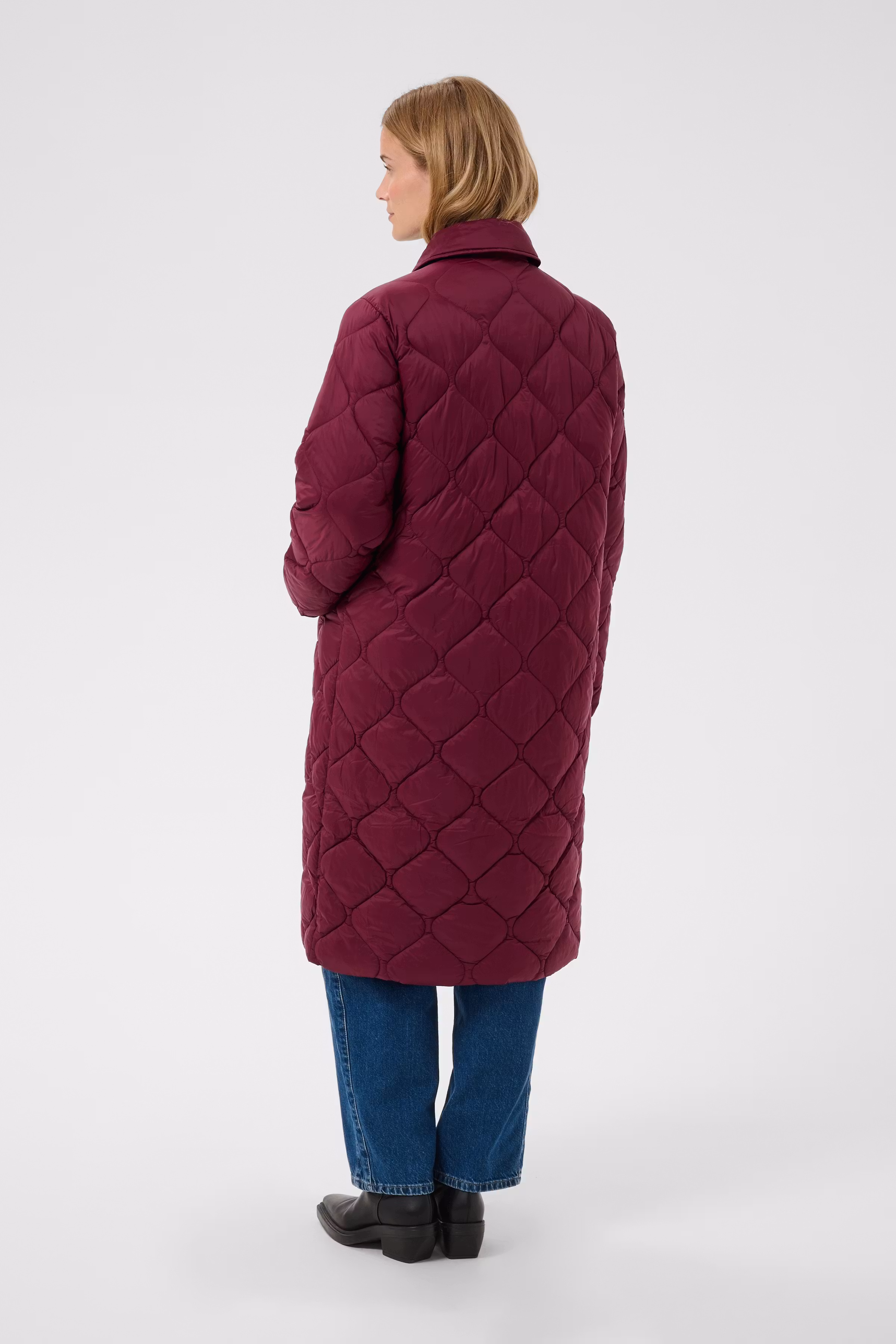 CarinePW Outerwear LOOKBOOK BACK 30310627-191627