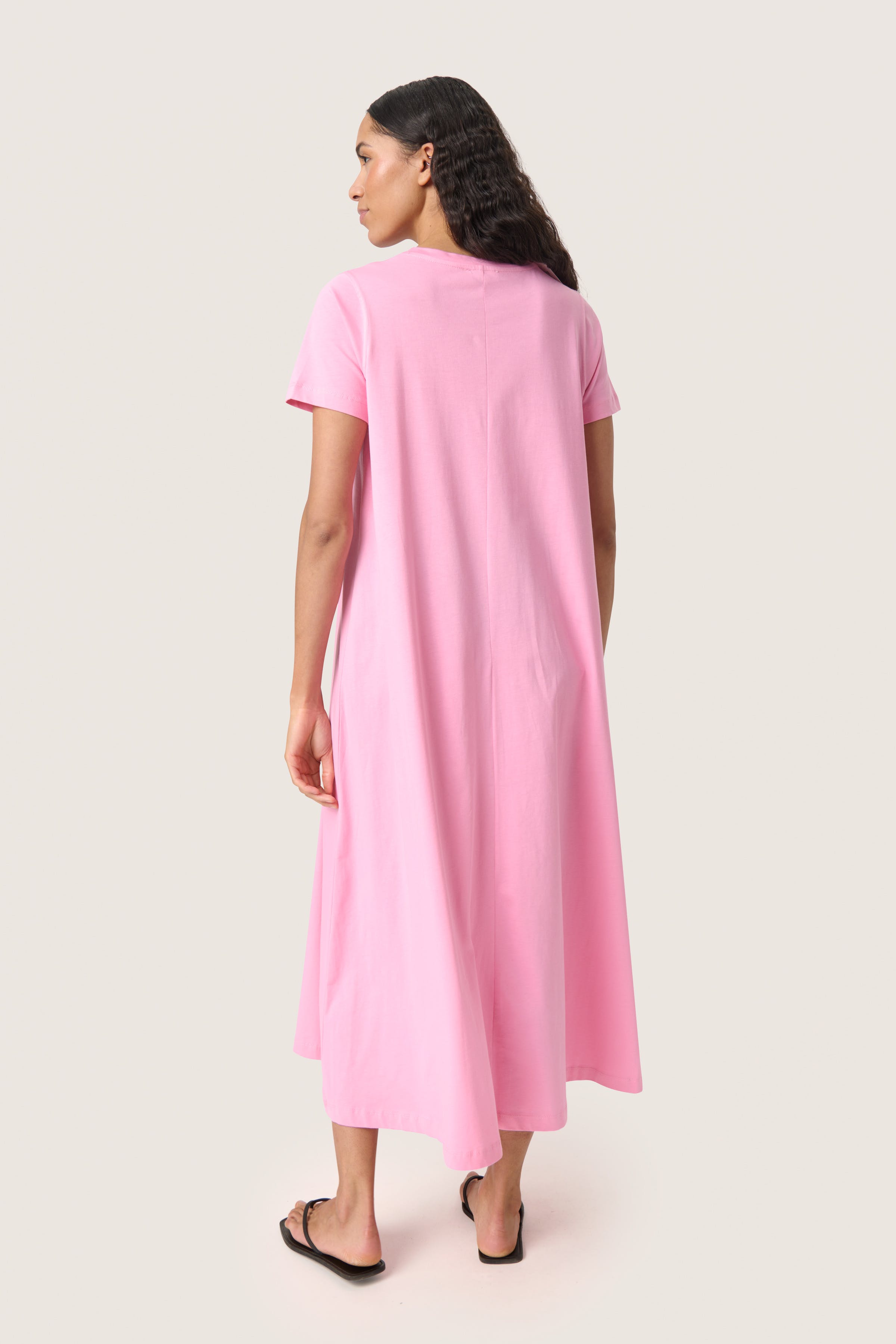 SLAeve Dress LOOKBOOK BACK 30408198-152214