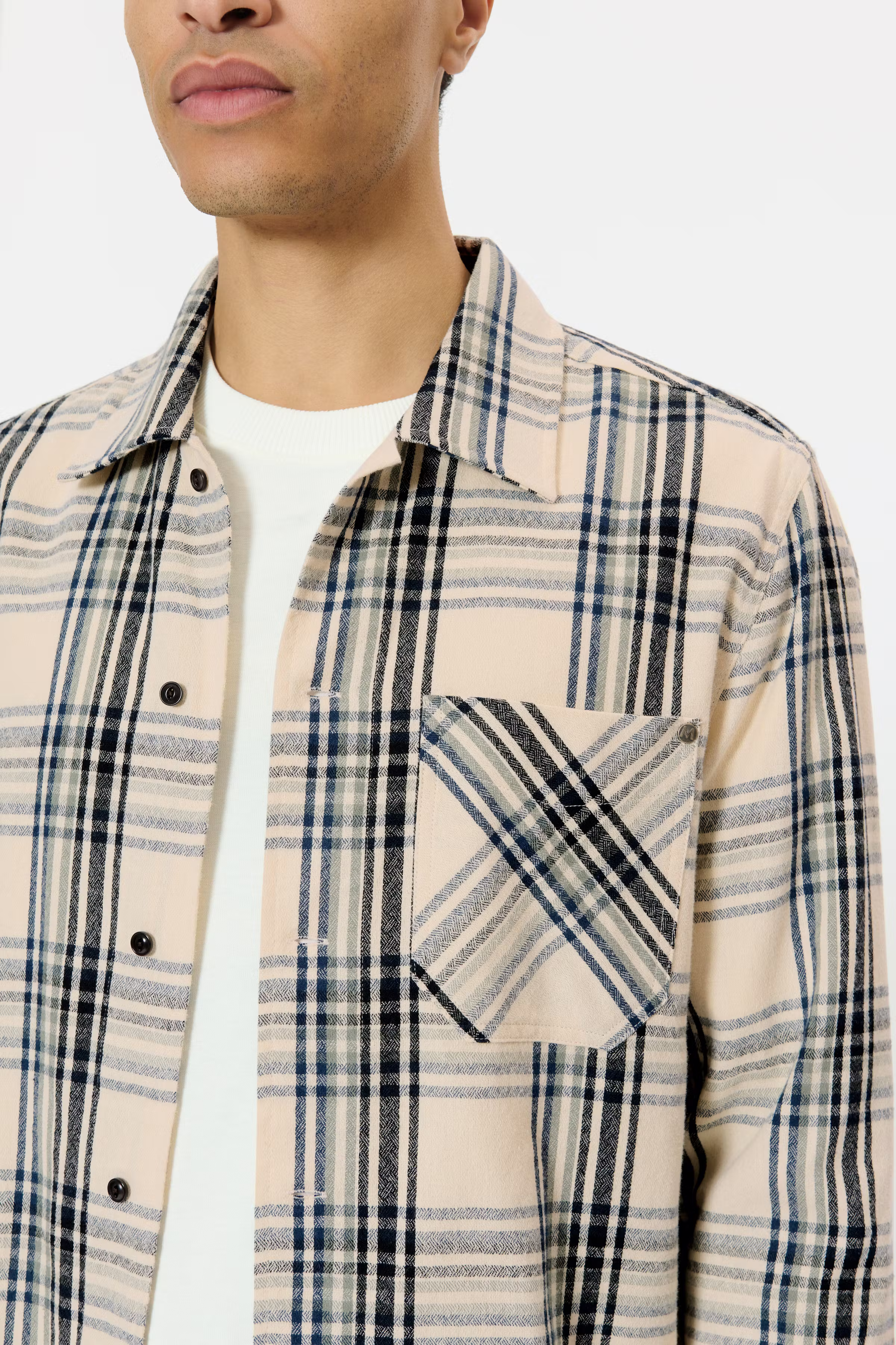 MApelton Shirt LOOKBOOK DETAIL 30208628-176212