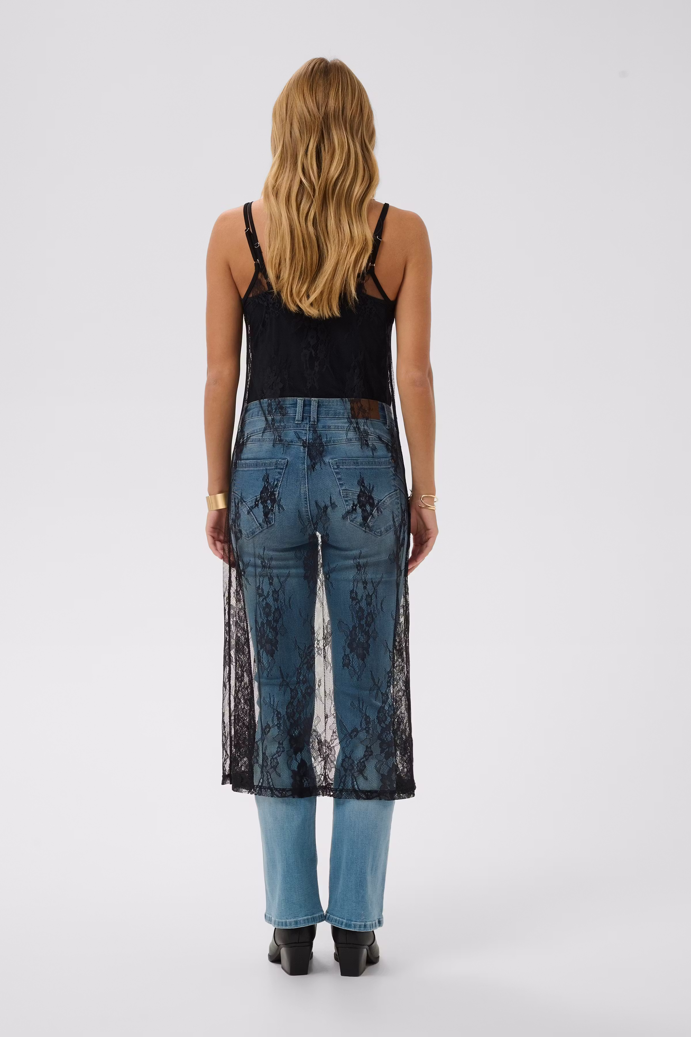 CRKamira Kleid LOOKBOOK BACK 10615596-100120