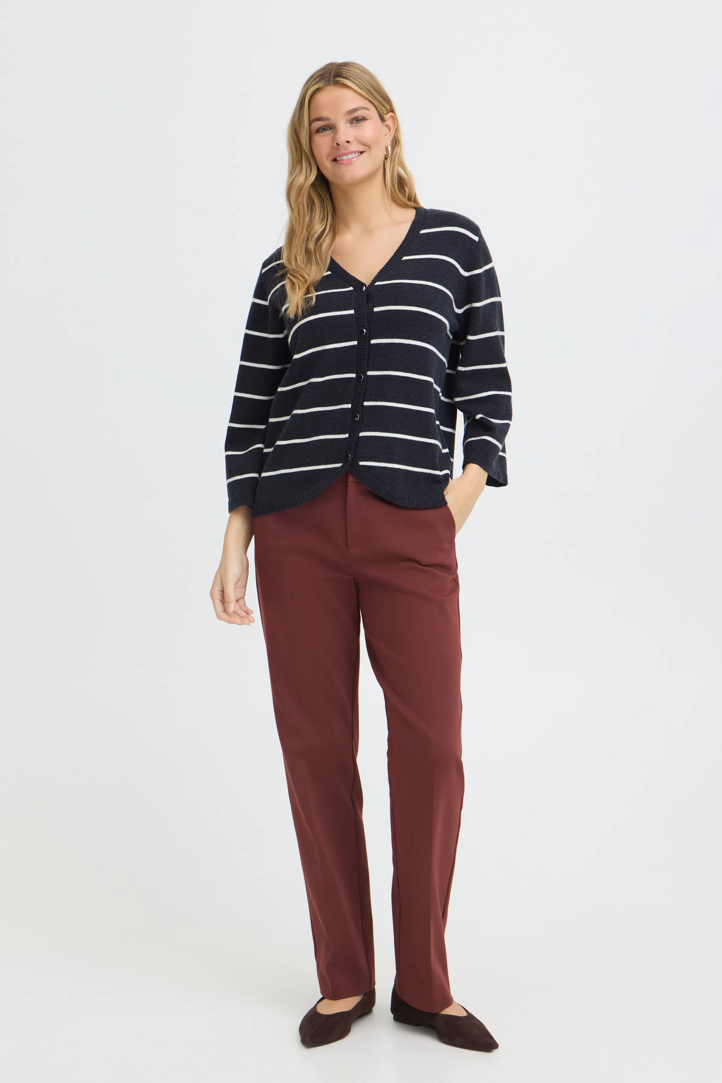 FRBITTE Cardigan LOOKBOOK FRONT 20617994-900010268