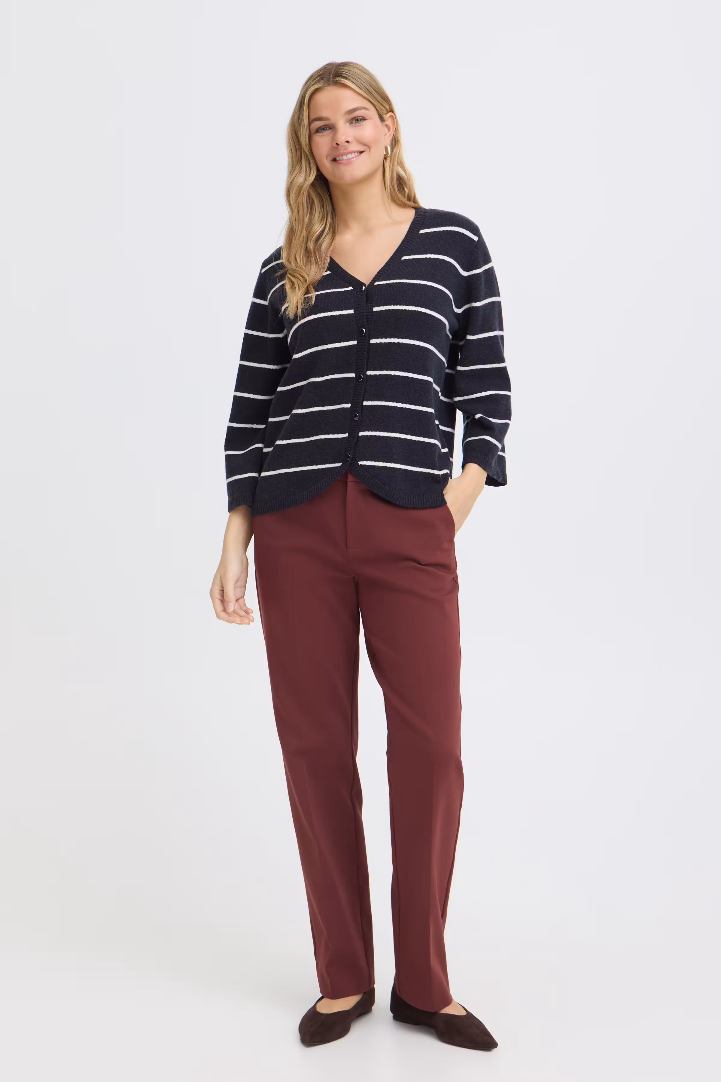 FRBITTE Cardigan LOOKBOOK FRONT 20617994-900010268