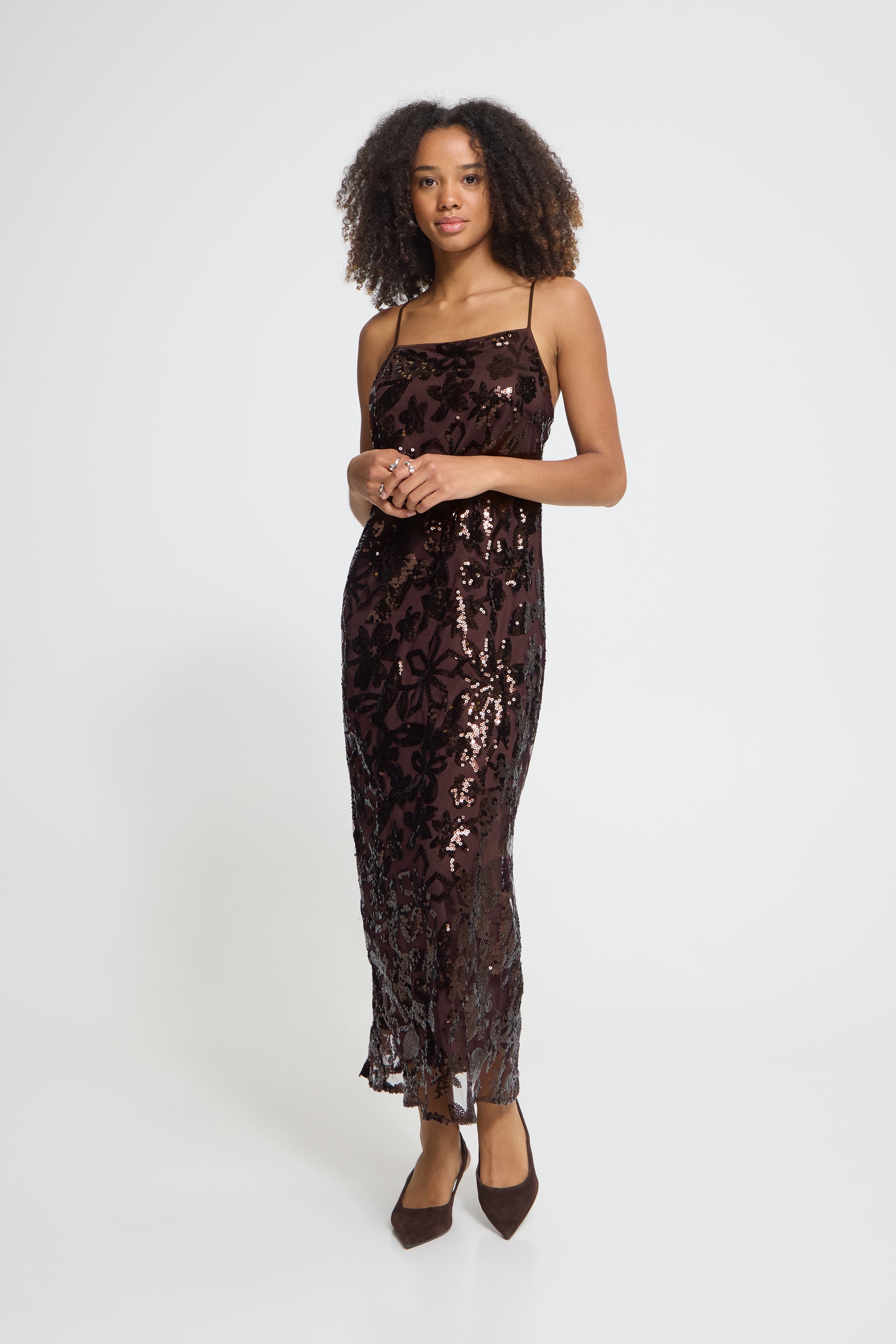 IHOJELLA Kjole LOOKBOOK FRONT 20126349-191419