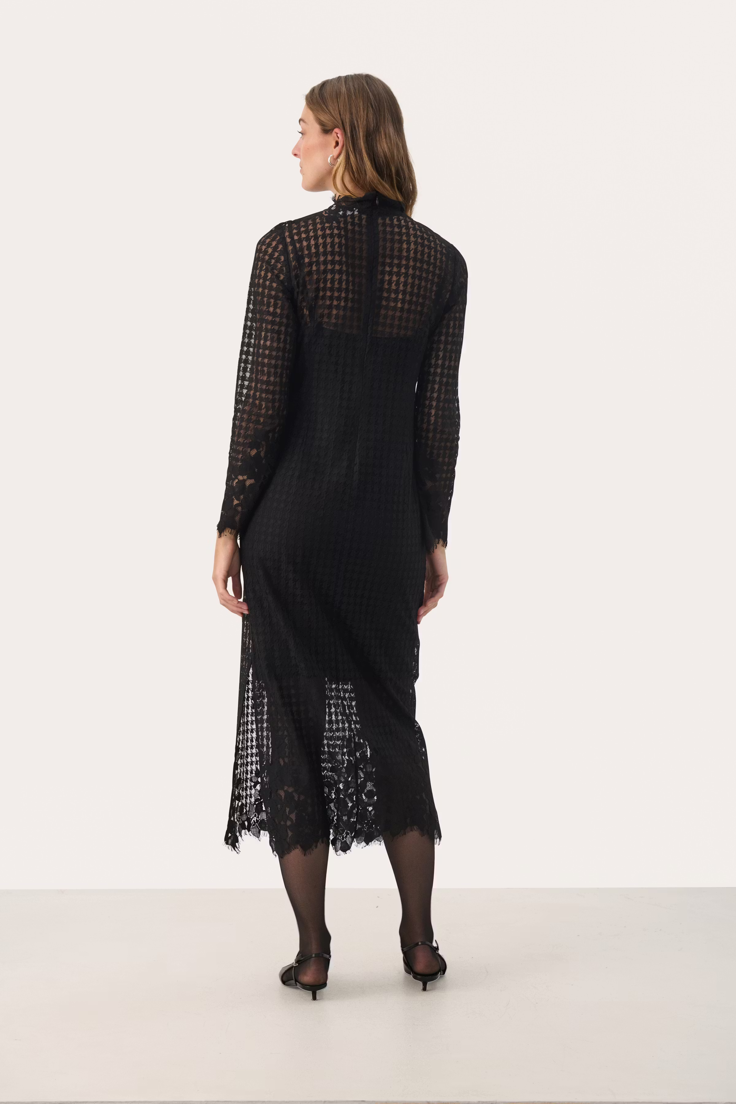 MaryannePW Kjole LOOKBOOK BACK 30309069-194008