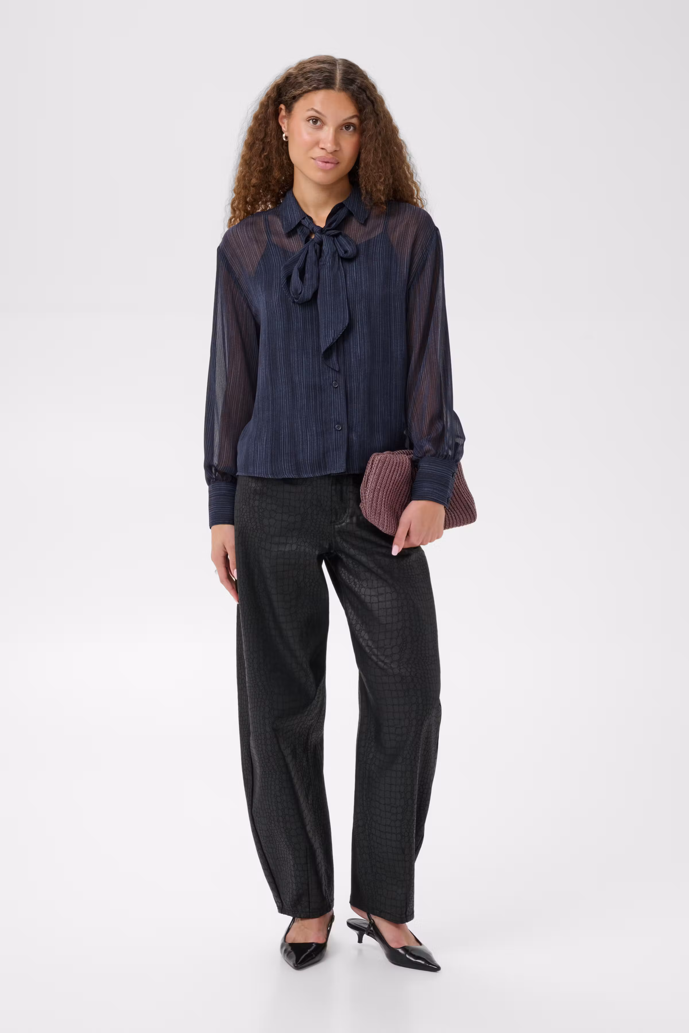 KAlouisa Skjorte LOOKBOOK FRONT 10512400-110083