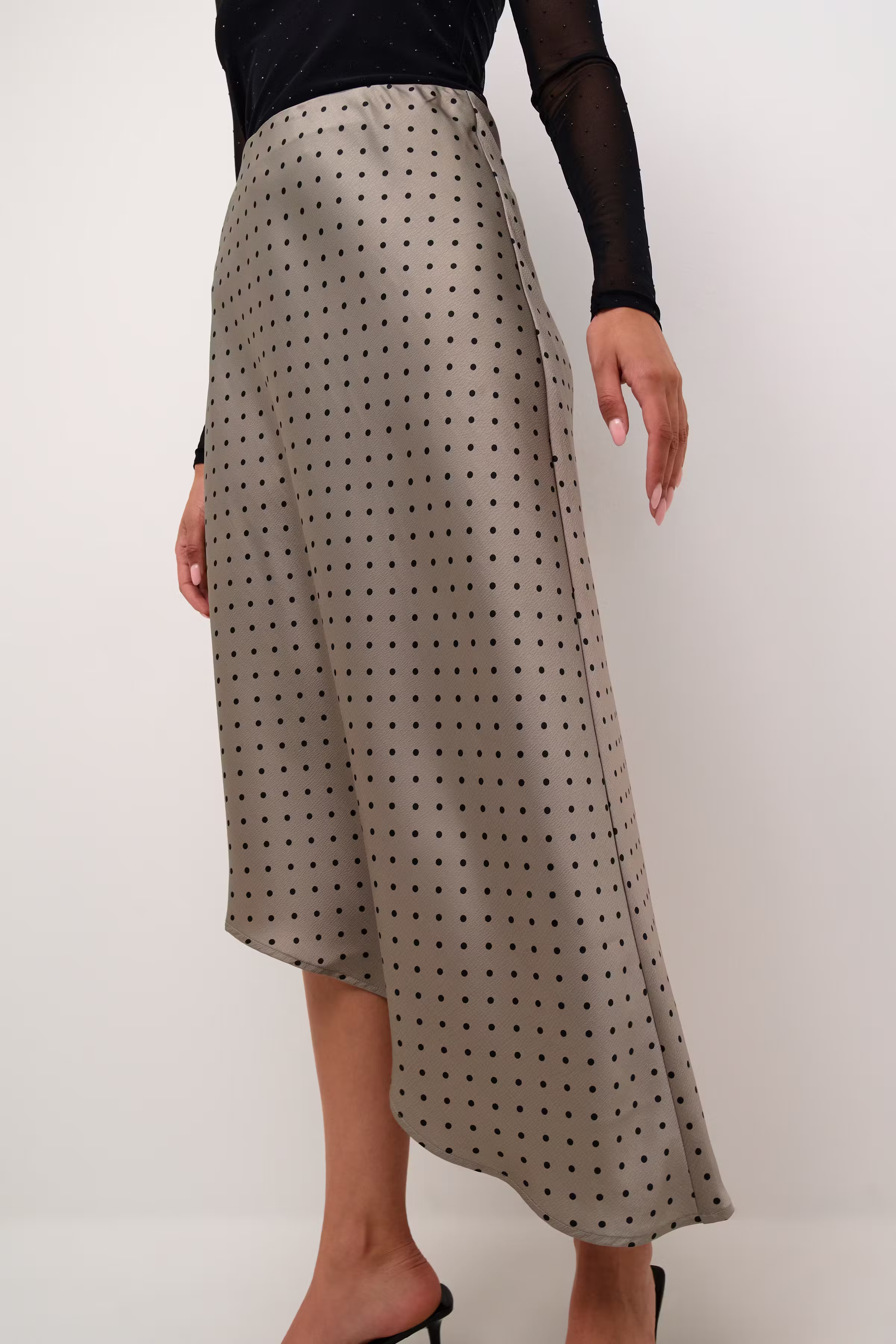 KAdonna Rock LOOKBOOK DETAIL 10509250-106645