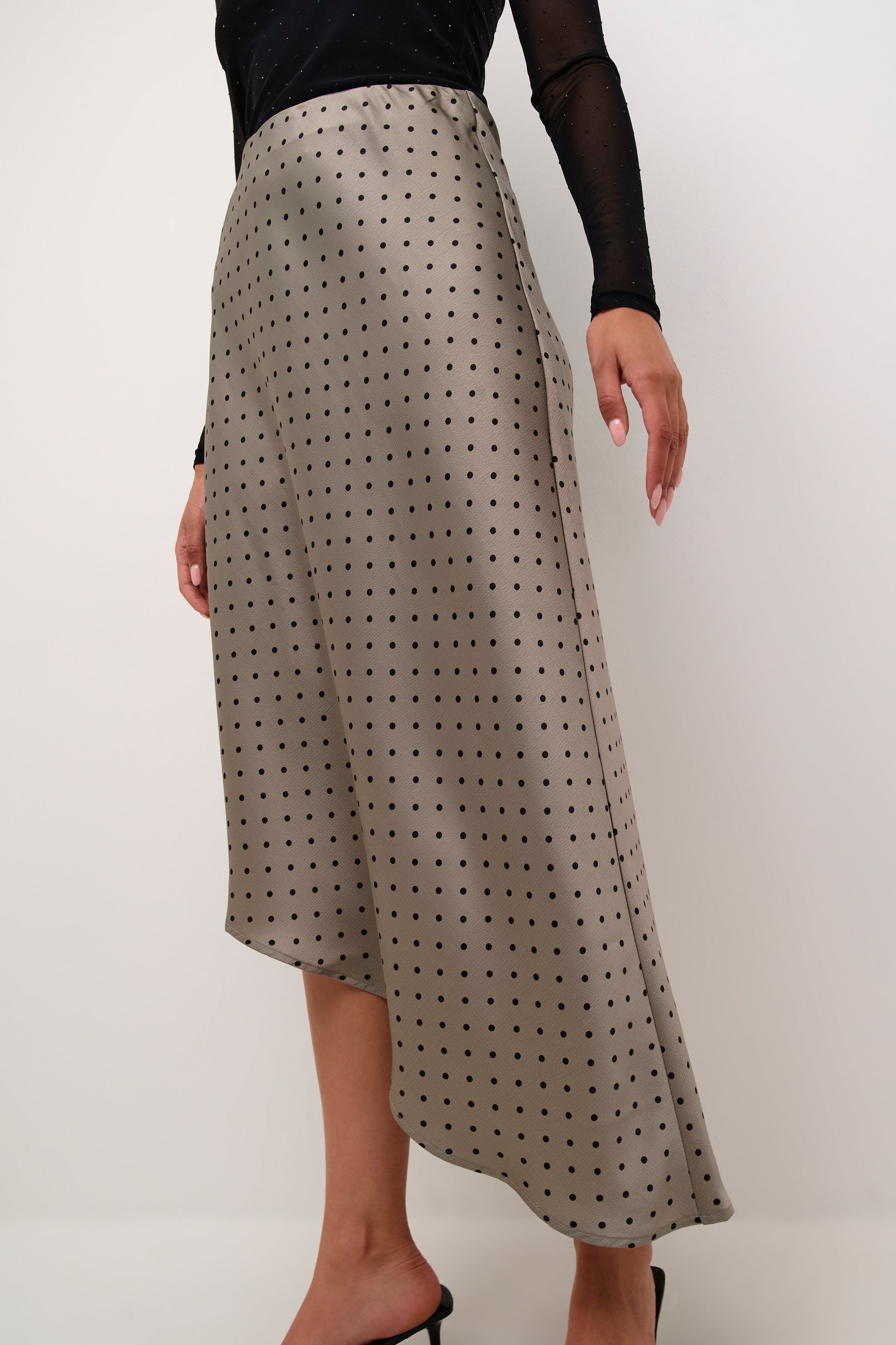 KAdonna Rock LOOKBOOK DETAIL 10509250-106645