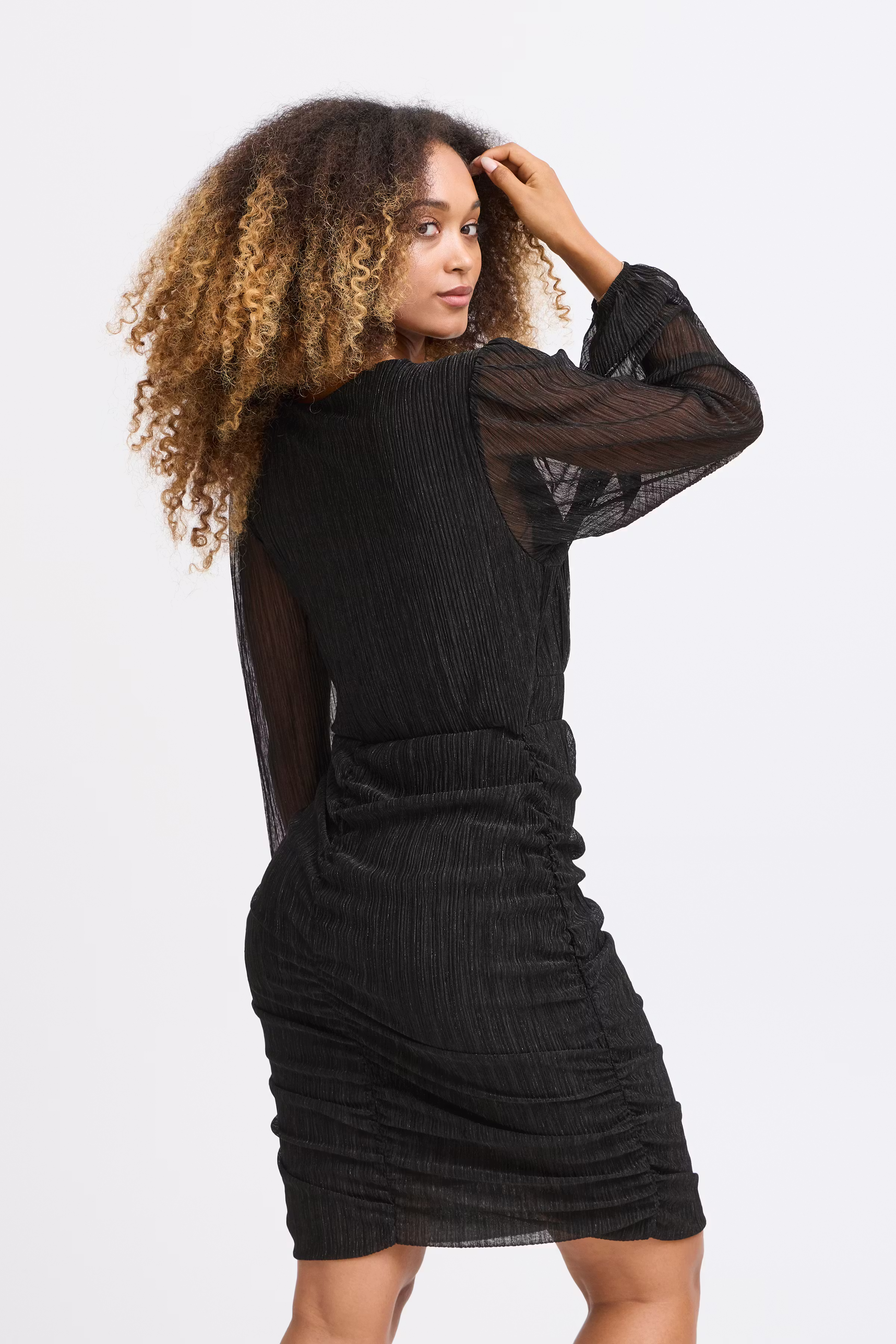 SBVALENTINE Kjole LOOKBOOK BACK 22100385-202821