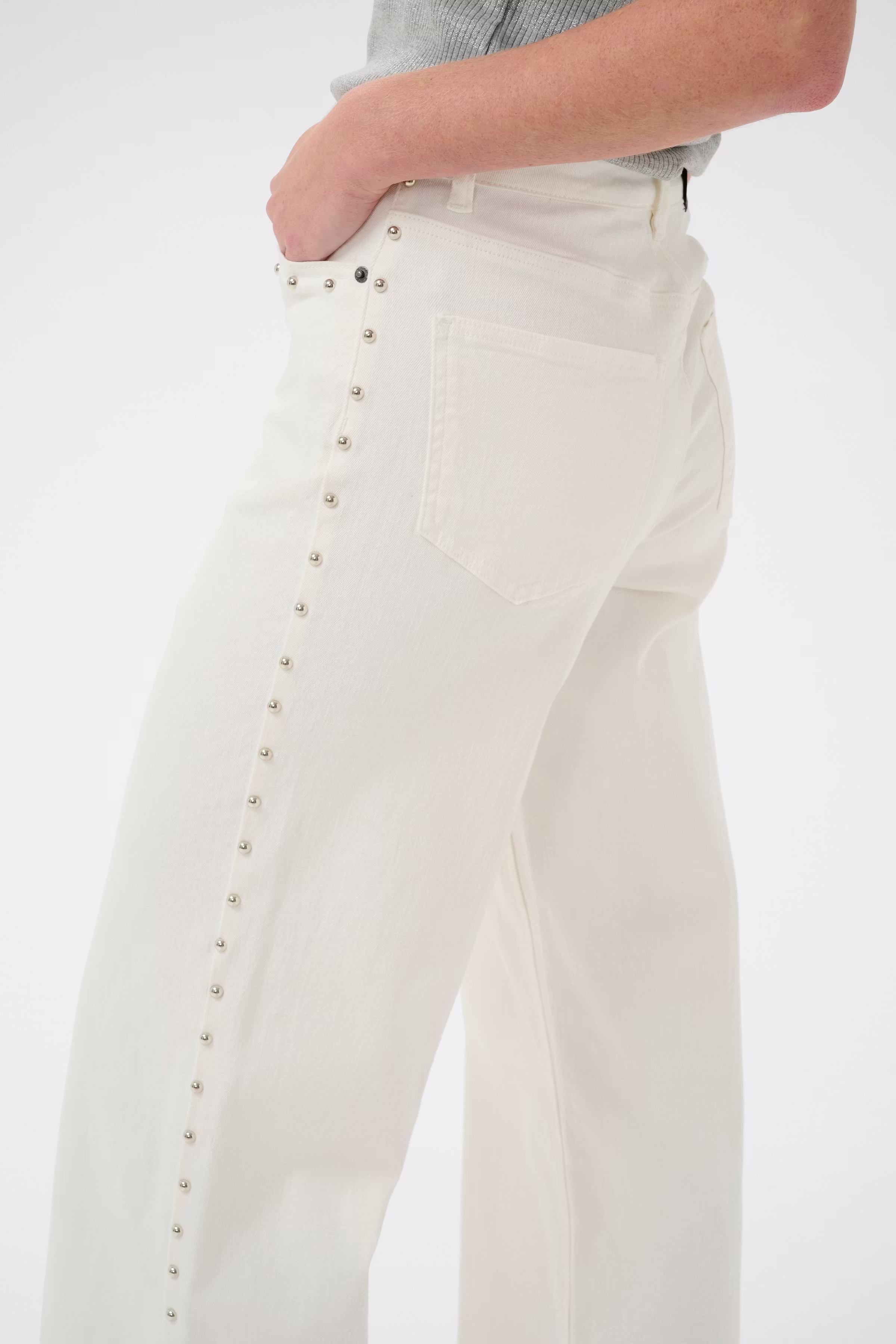 KAjuno Jeans LOOKBOOK DETAIL 10511389-110602