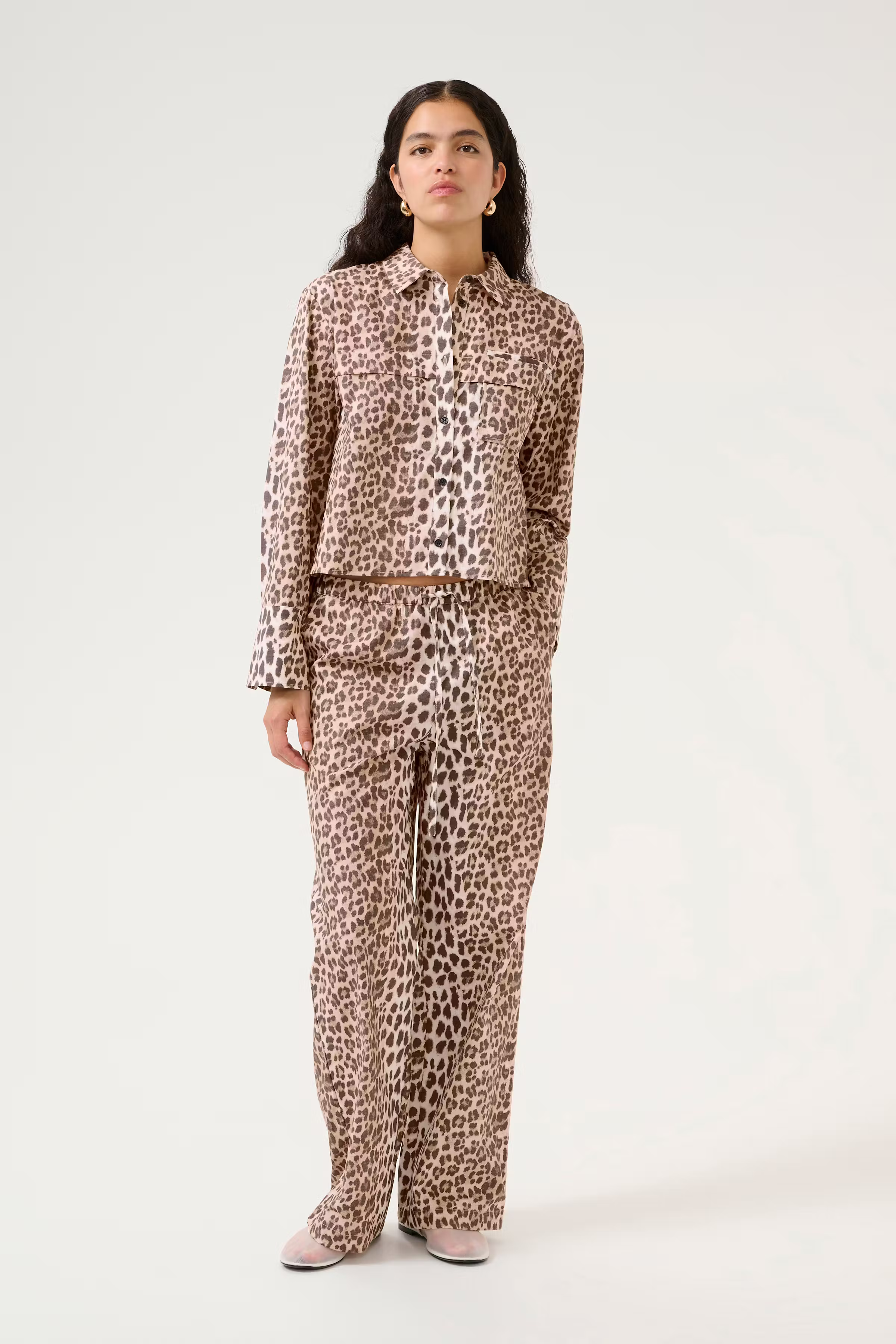 KBUlrike Luipaardbroek LOOKBOOK FRONT 10105352-107325