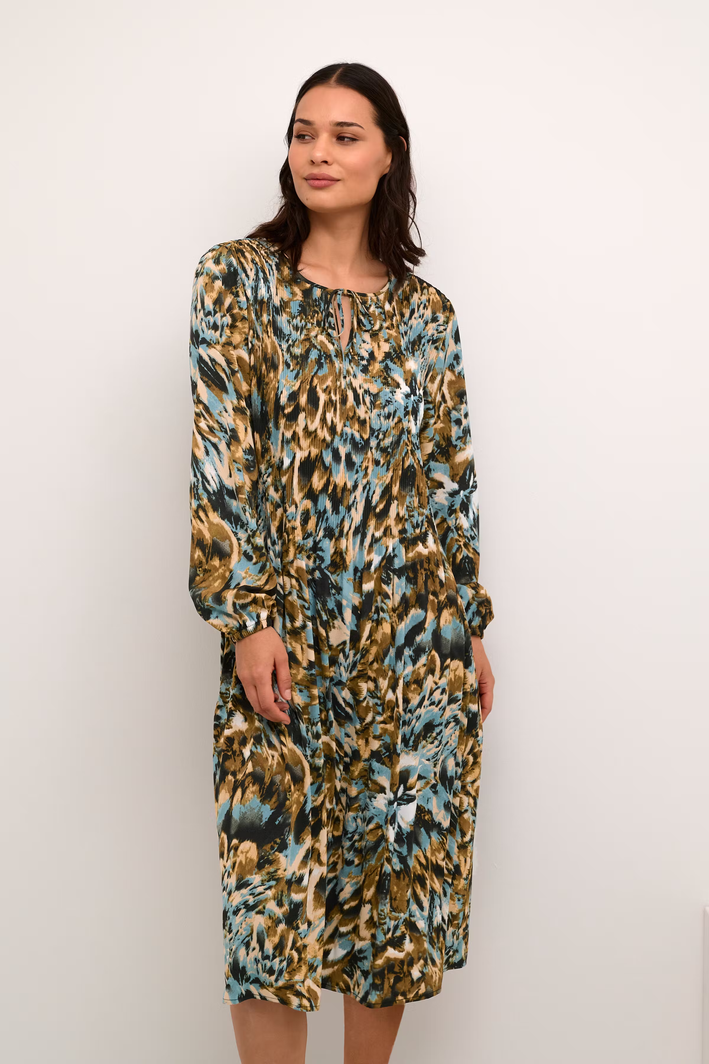 BPlaura Jurk LOOKBOOK FRONT 10590613-105561B