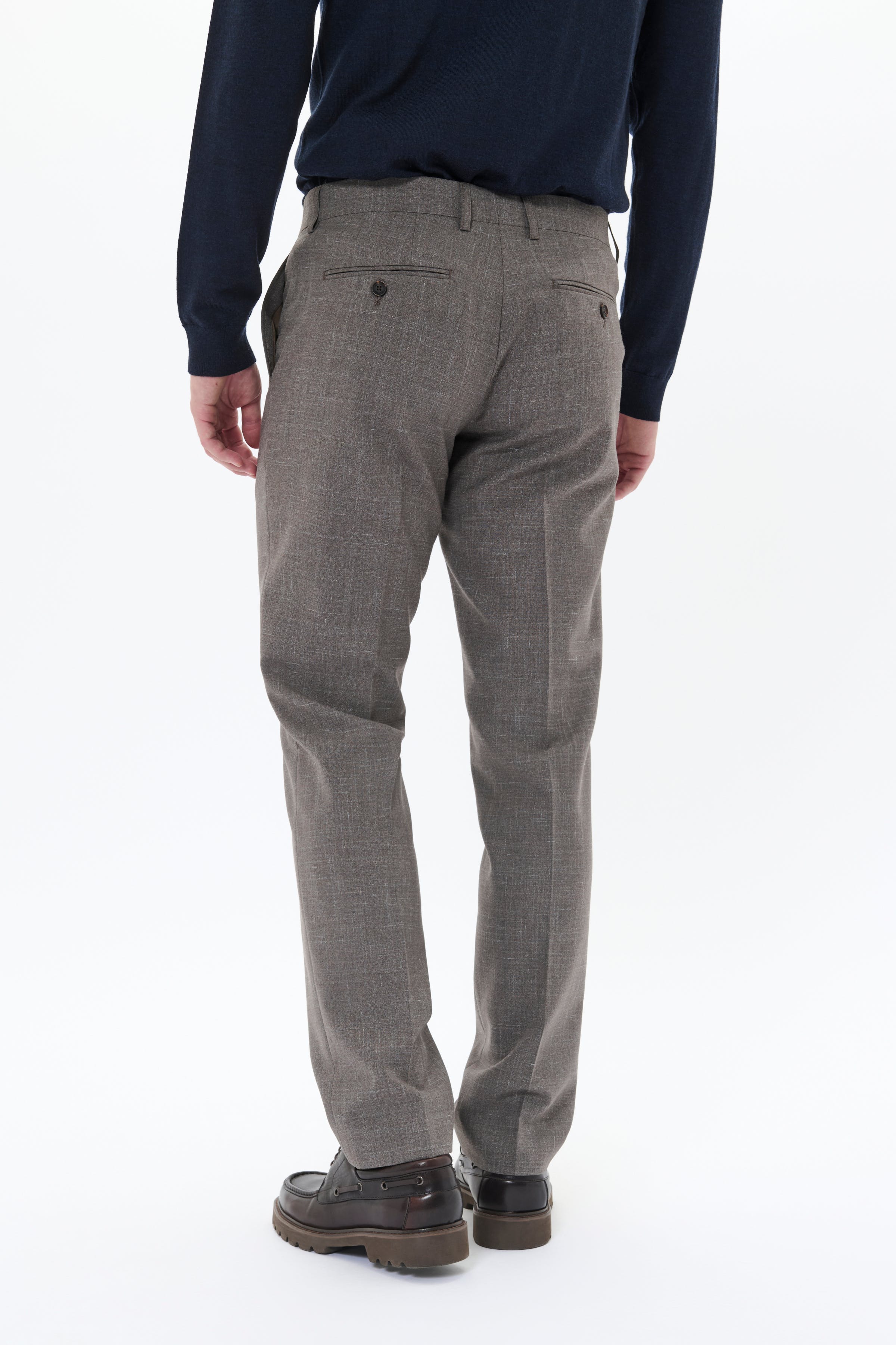 MAlas Hose LOOKBOOK BACK 30208161-1811121