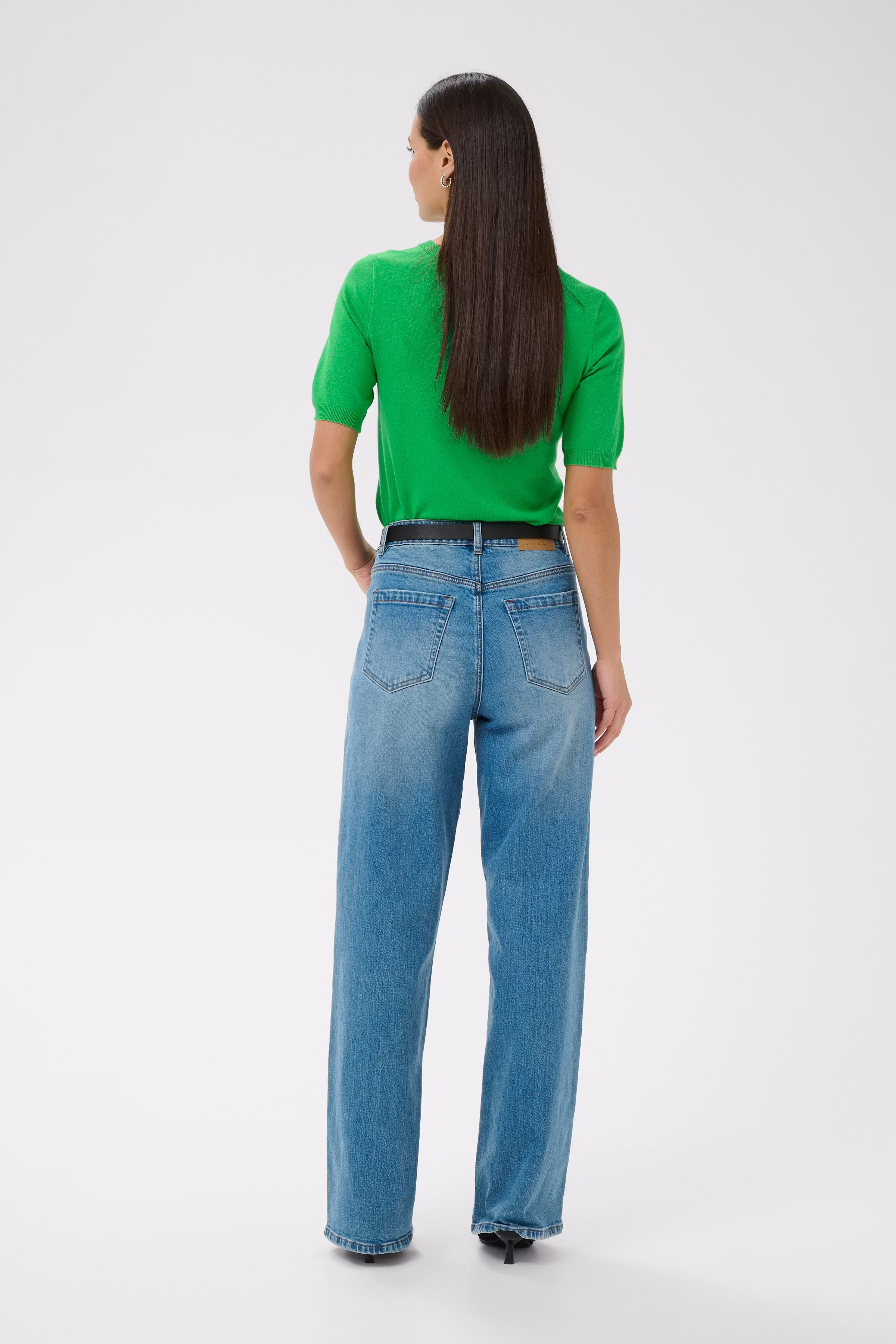 KAlizza Pullover LOOKBOOK BACK 10508412-155534