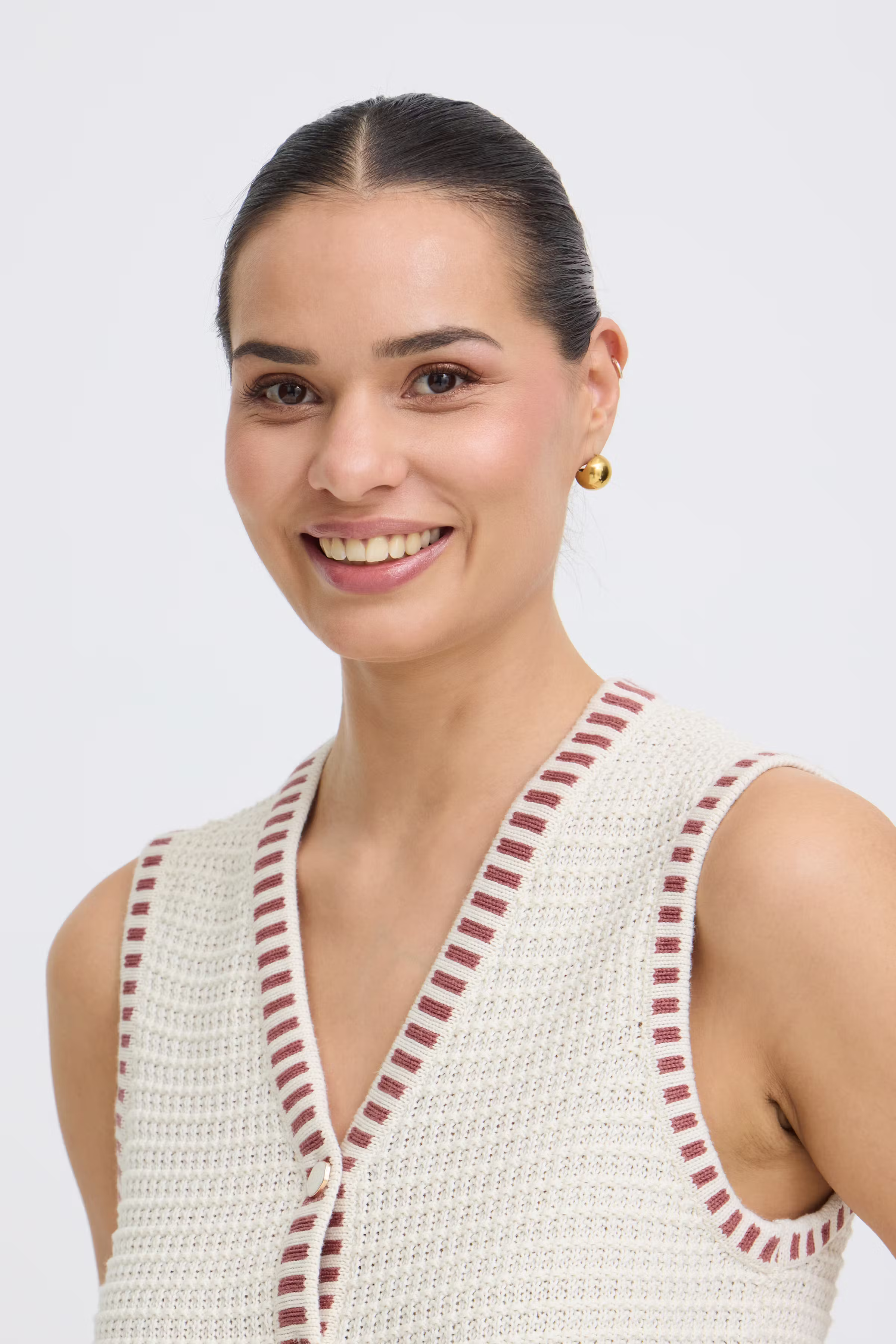 BYMIKALA Weste LOOKBOOK DETAIL 20818688-900011008