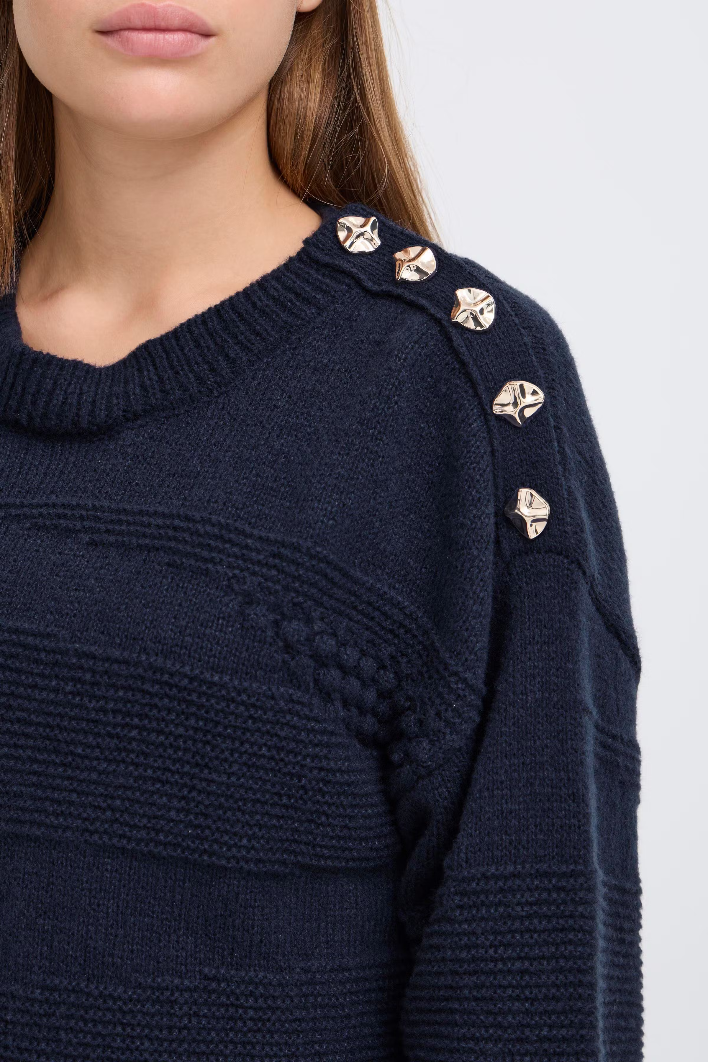 IHASTRA Pullover LOOKBOOK DETAIL 20124627-194010