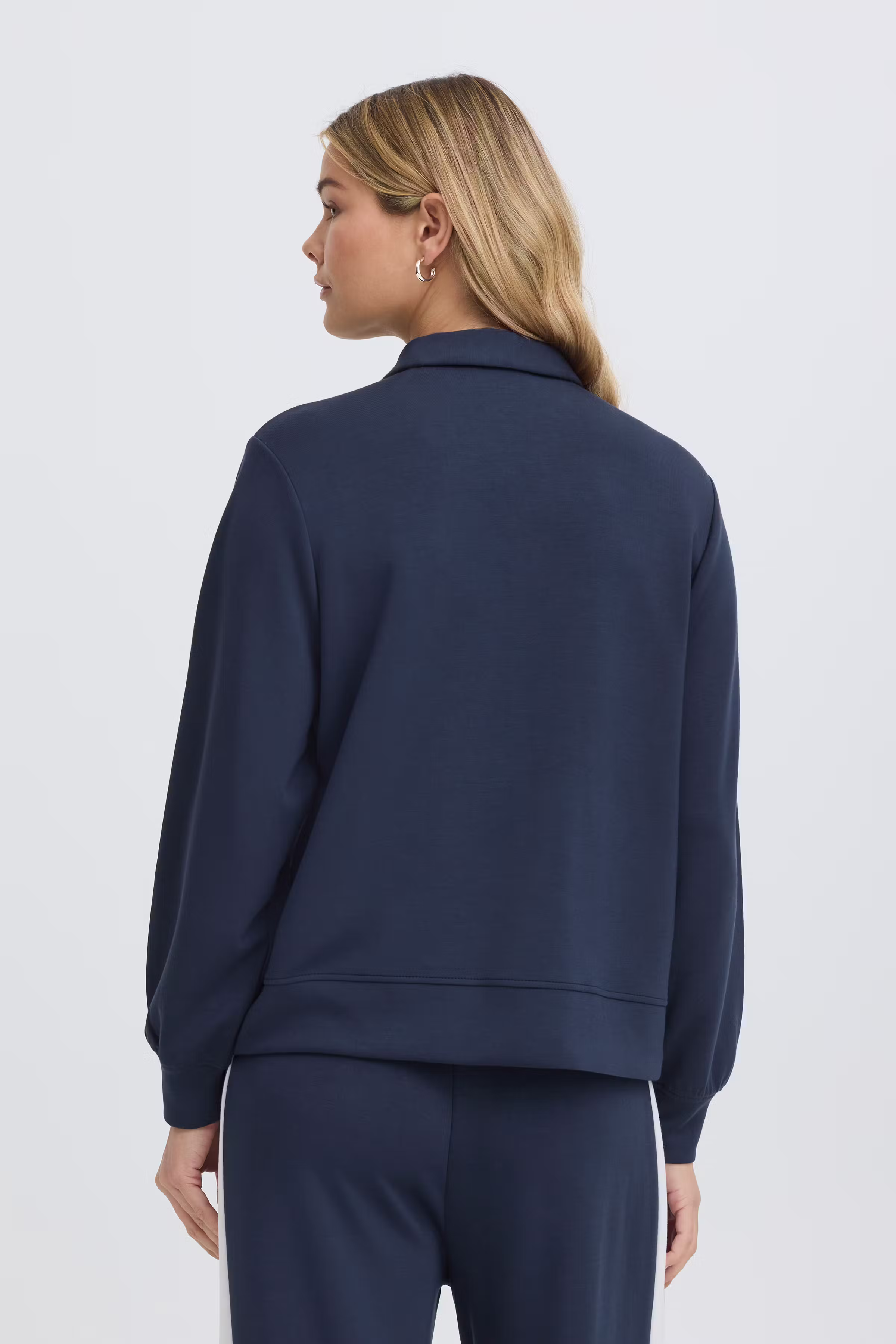 FRAURORA Sweatshirt LOOKBOOK BACK 20618036-193923
