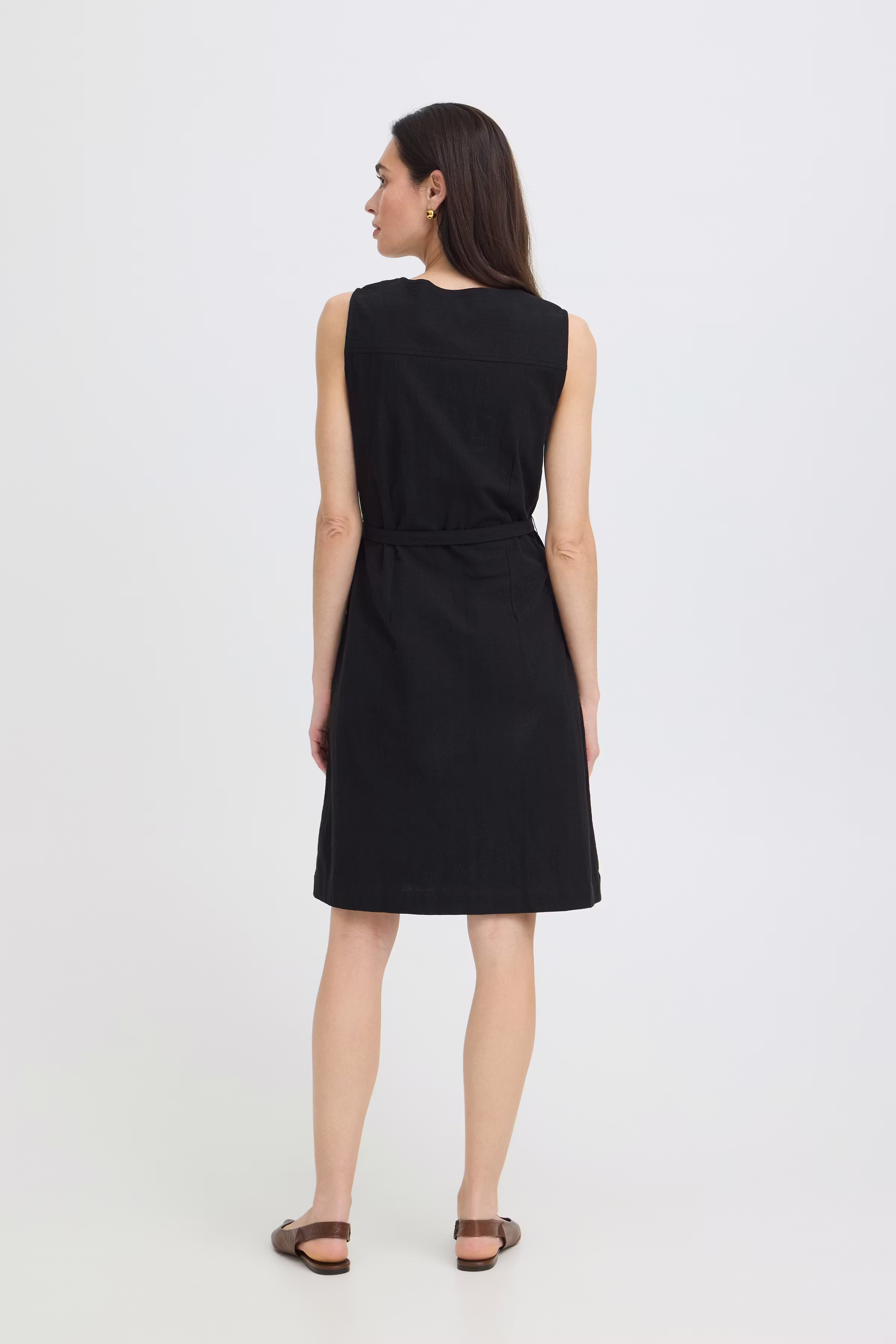 BYELLANA Kjole LOOKBOOK BACK 20818989-194008