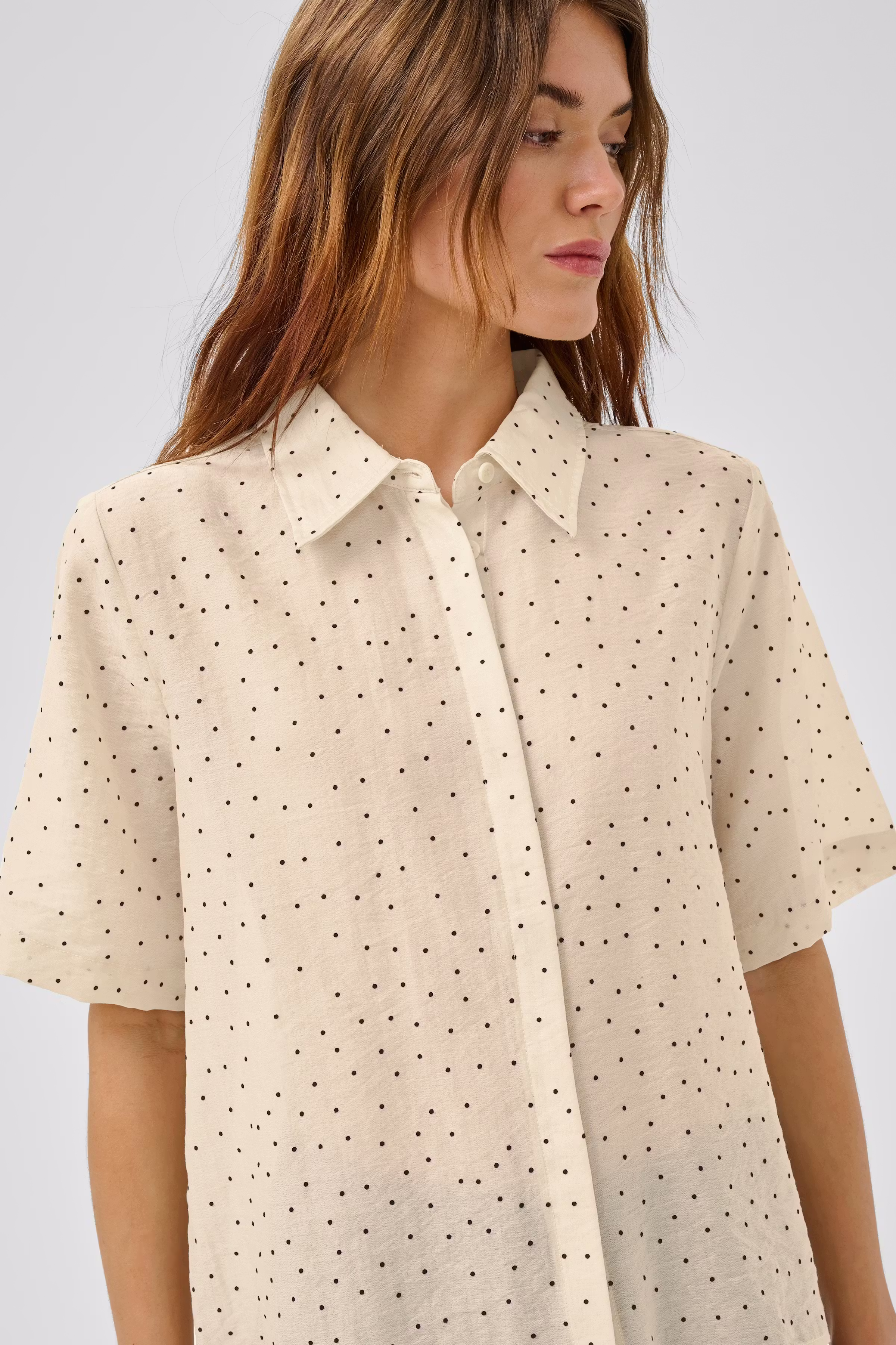 MWHally Shirt LOOKBOOK DETAIL 10705610-109613