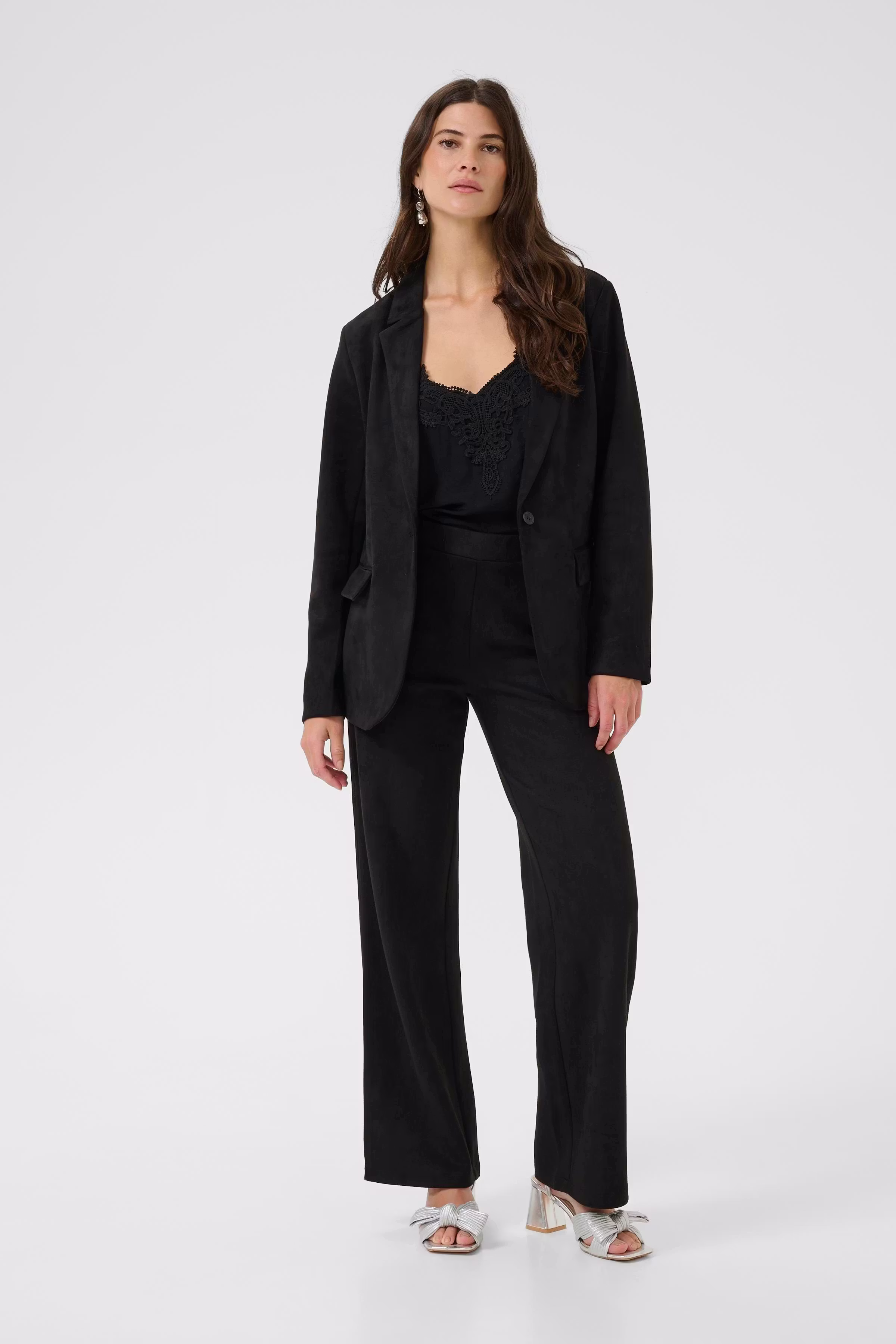 CRCanna Trousers LOOKBOOK FRONT 10614526-100120