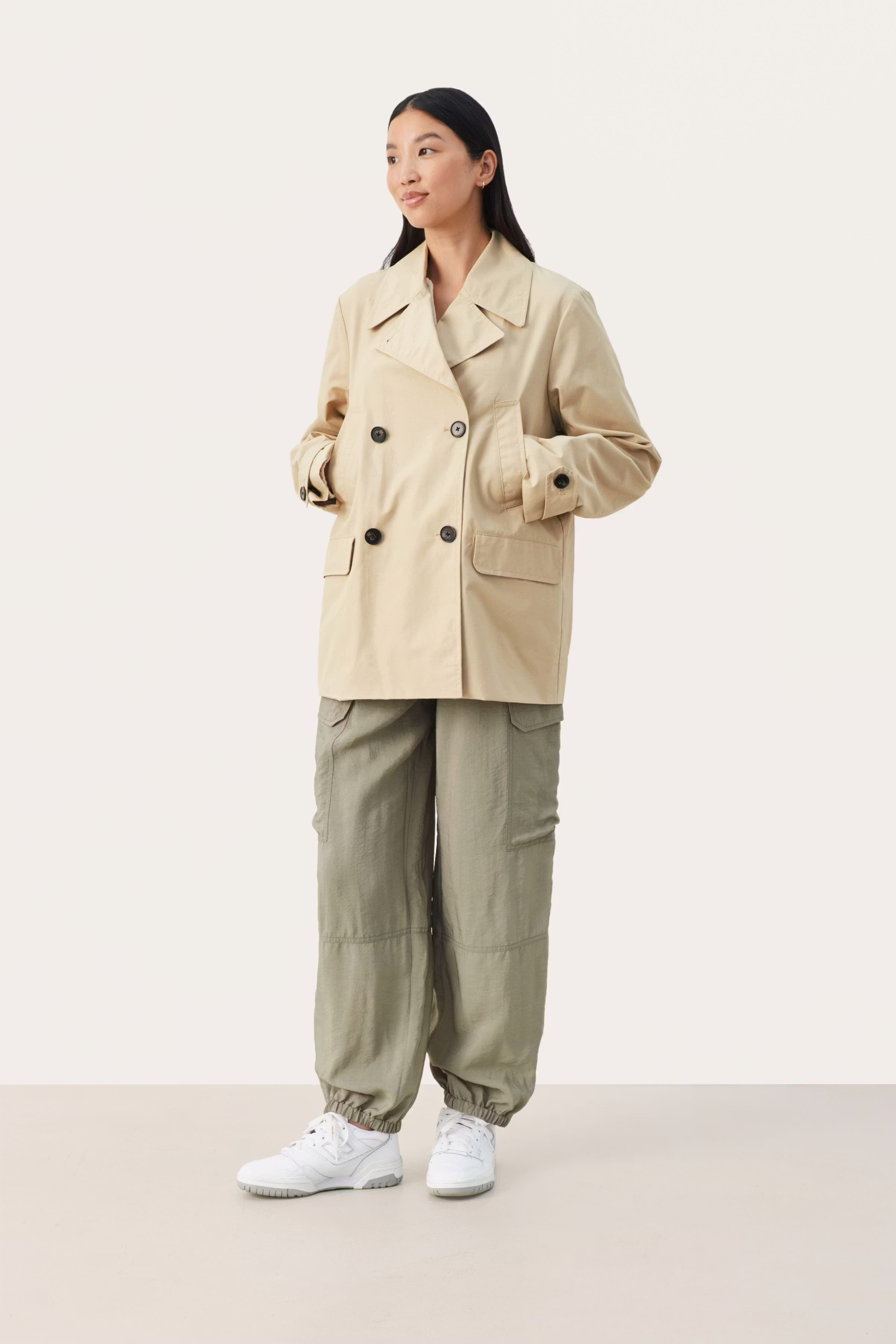 ElicePW Mantel LOOKBOOK FRONT 30308359-151115