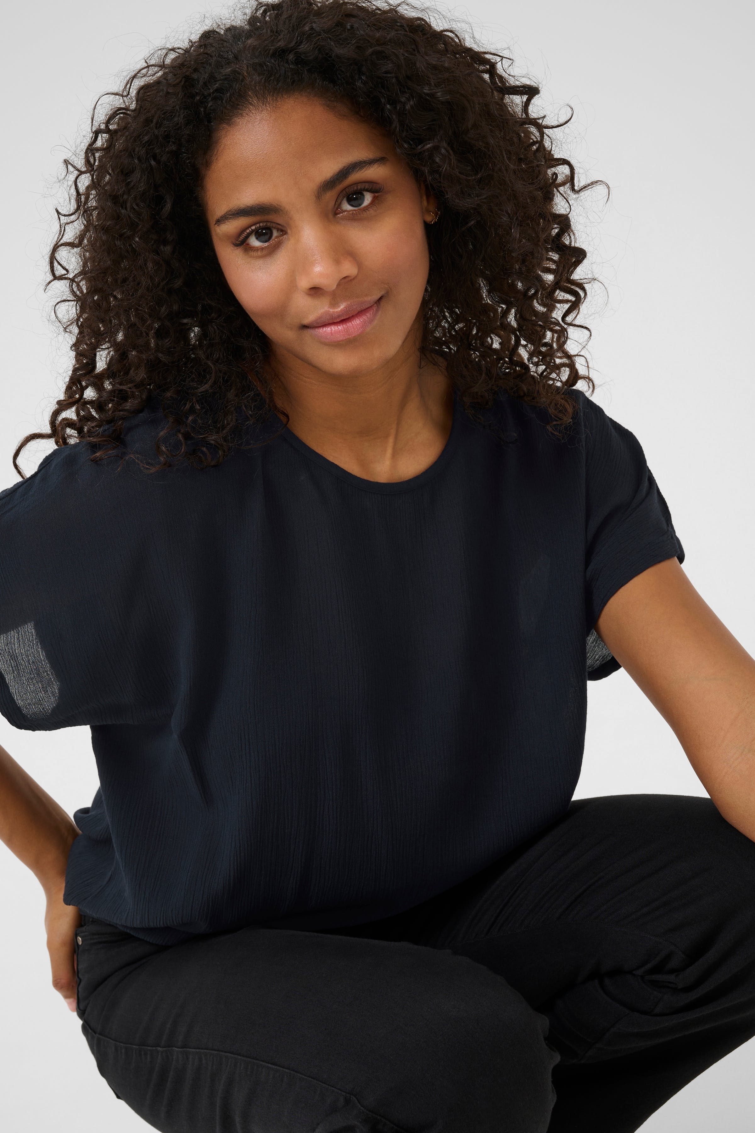 KAamber Bluse LOOKBOOK DETAIL 10500781-52737