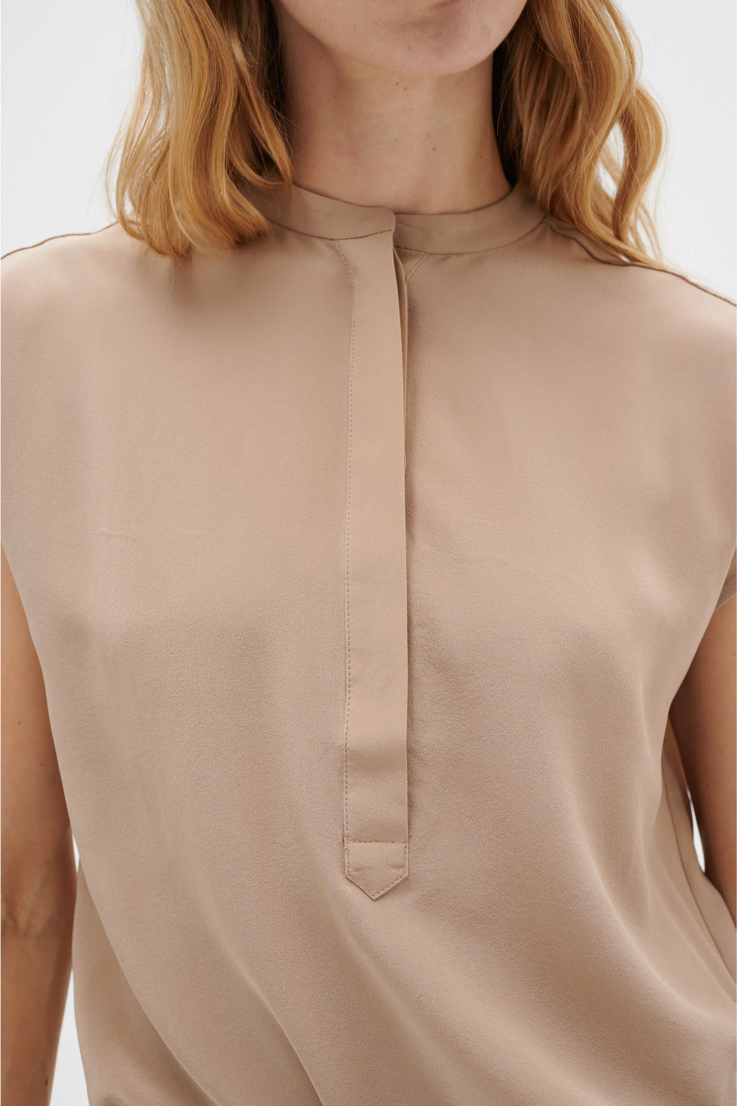 LucieIW Top LOOKBOOK DETAIL 30104239-171319